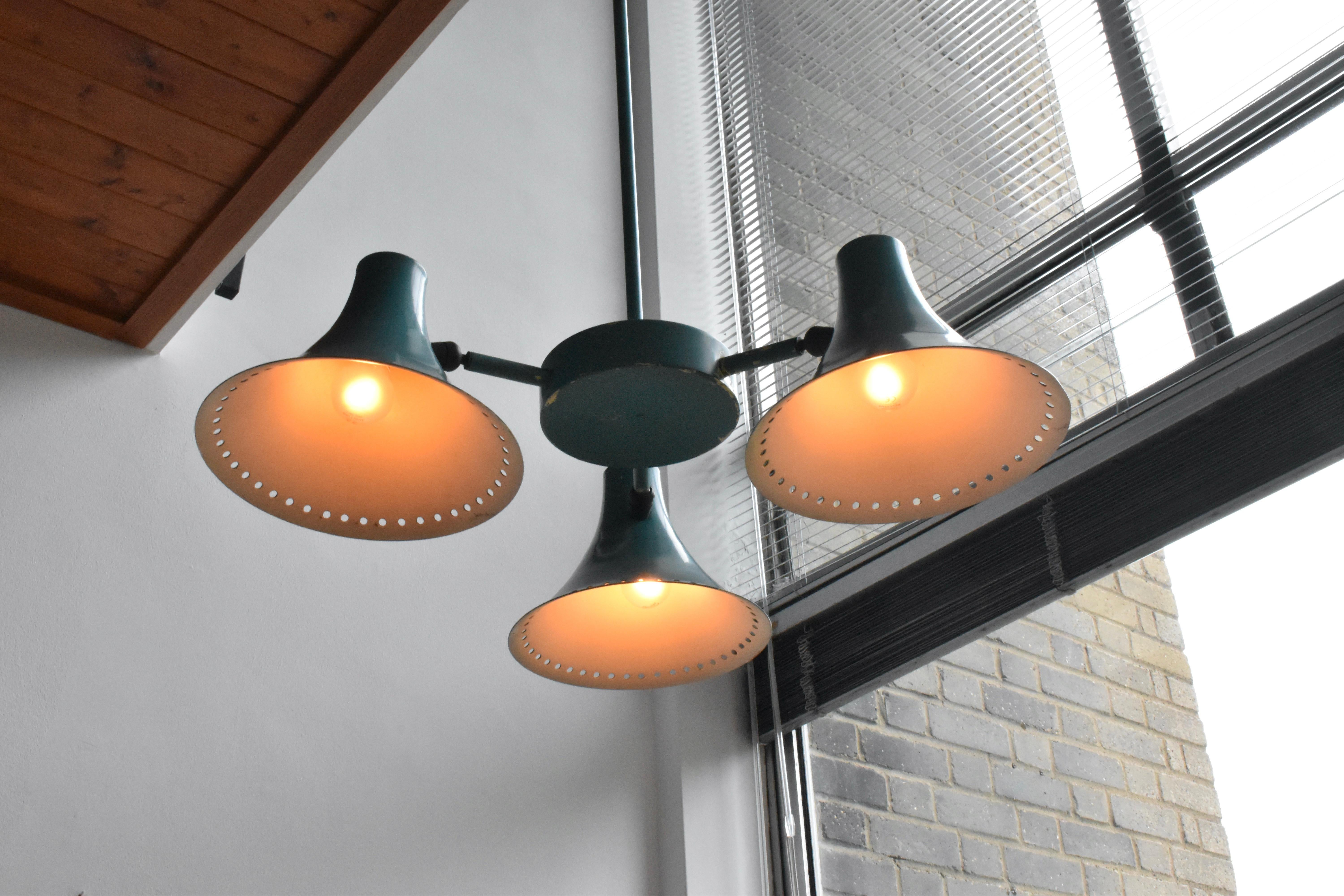 Original Industrial Pendant Lamp Salvaged From A 1930s London Factory For Sale 10