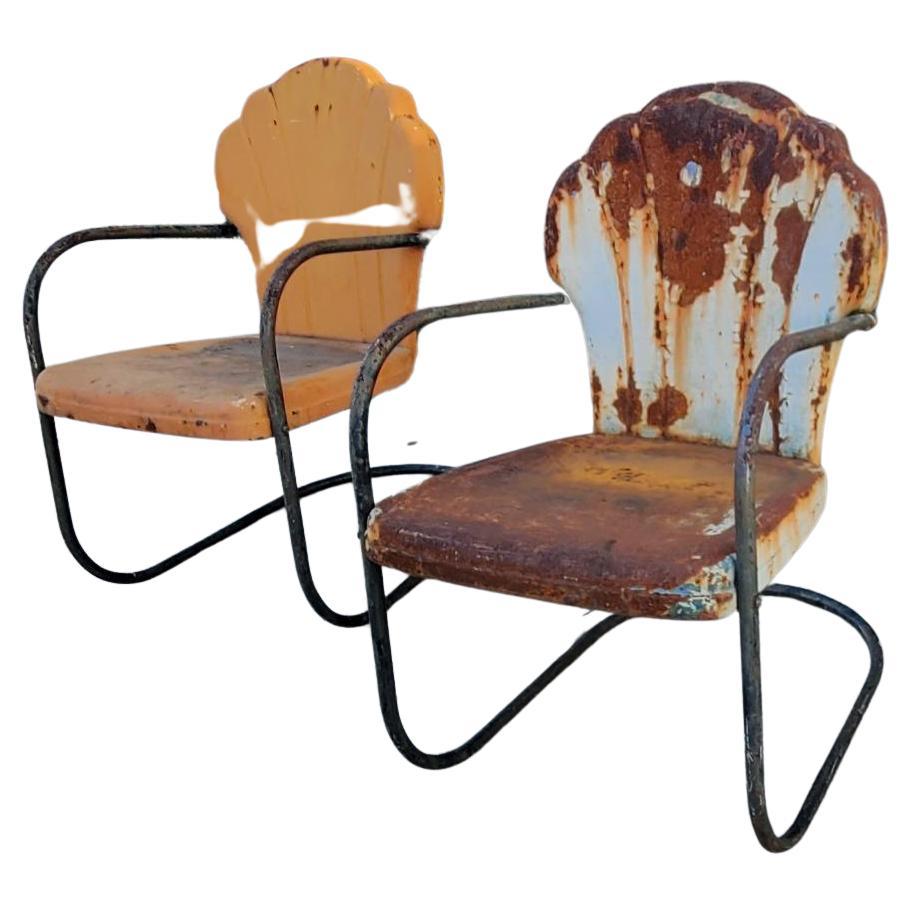 Original Iron Shellback Clamshell Lawn & Patio Chairs Mid Century Modern 1940s For Sale