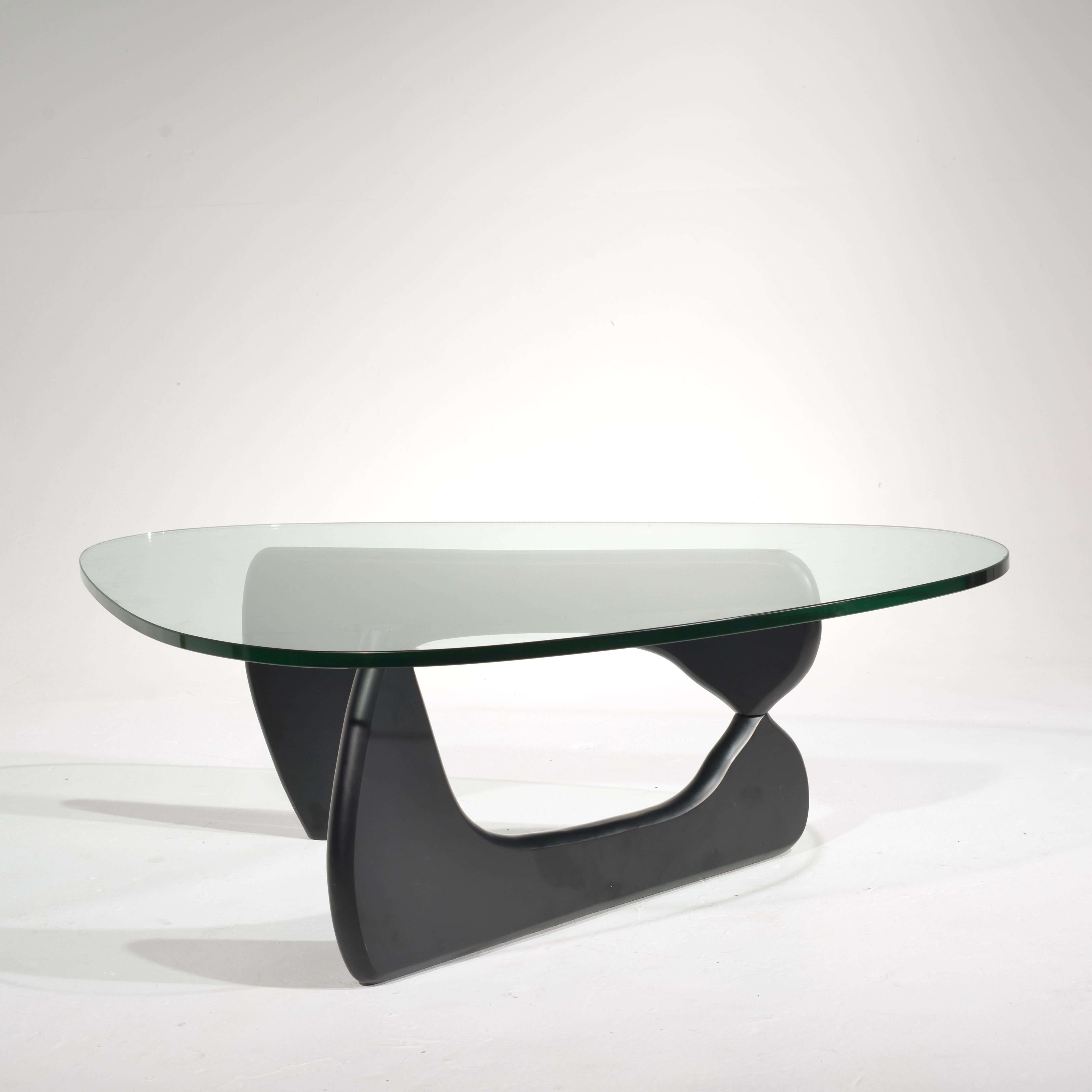 black noguchi coffee table