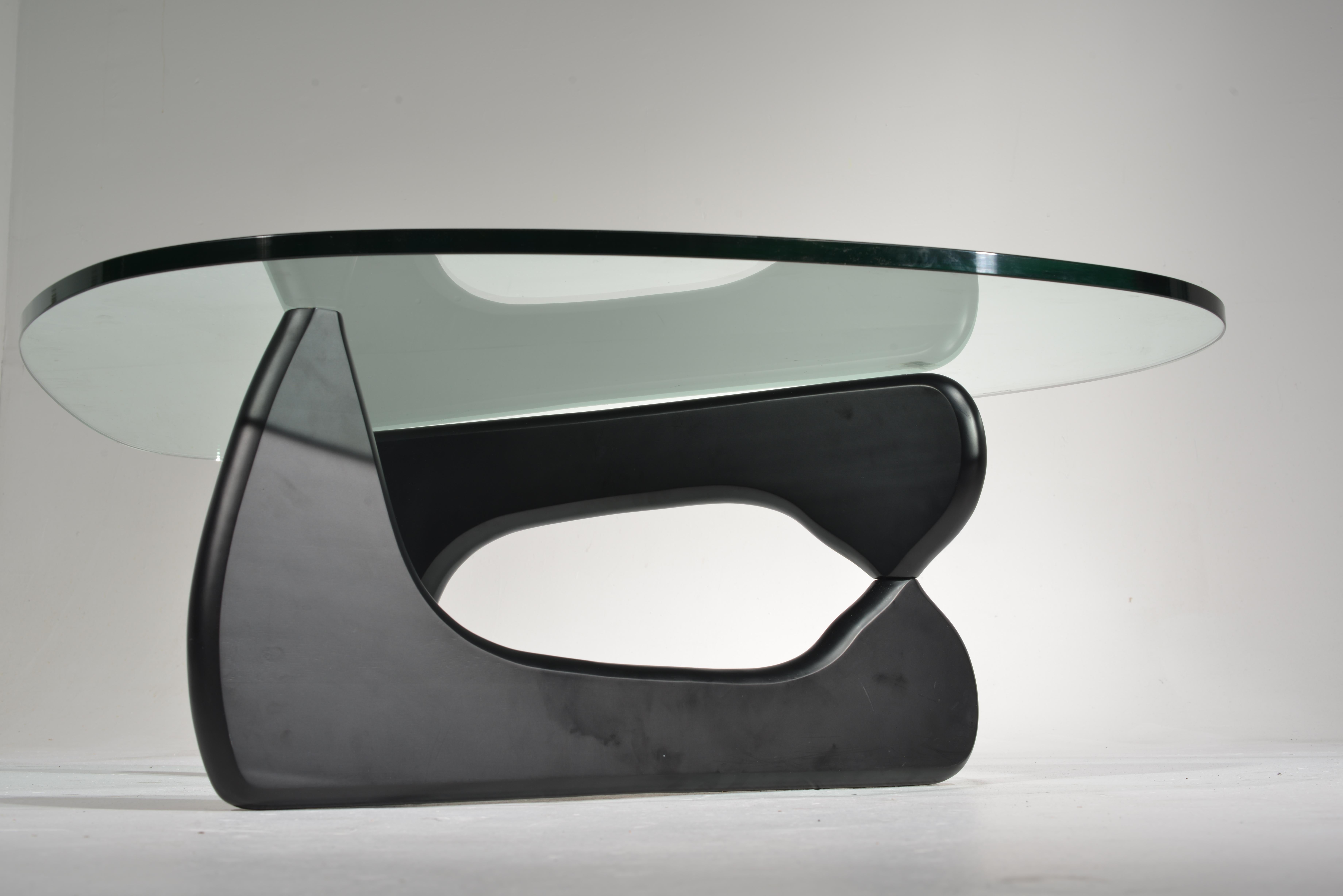 American Original Isamu Noguchi Sculpture Coffee Table for Herman Miller in Black