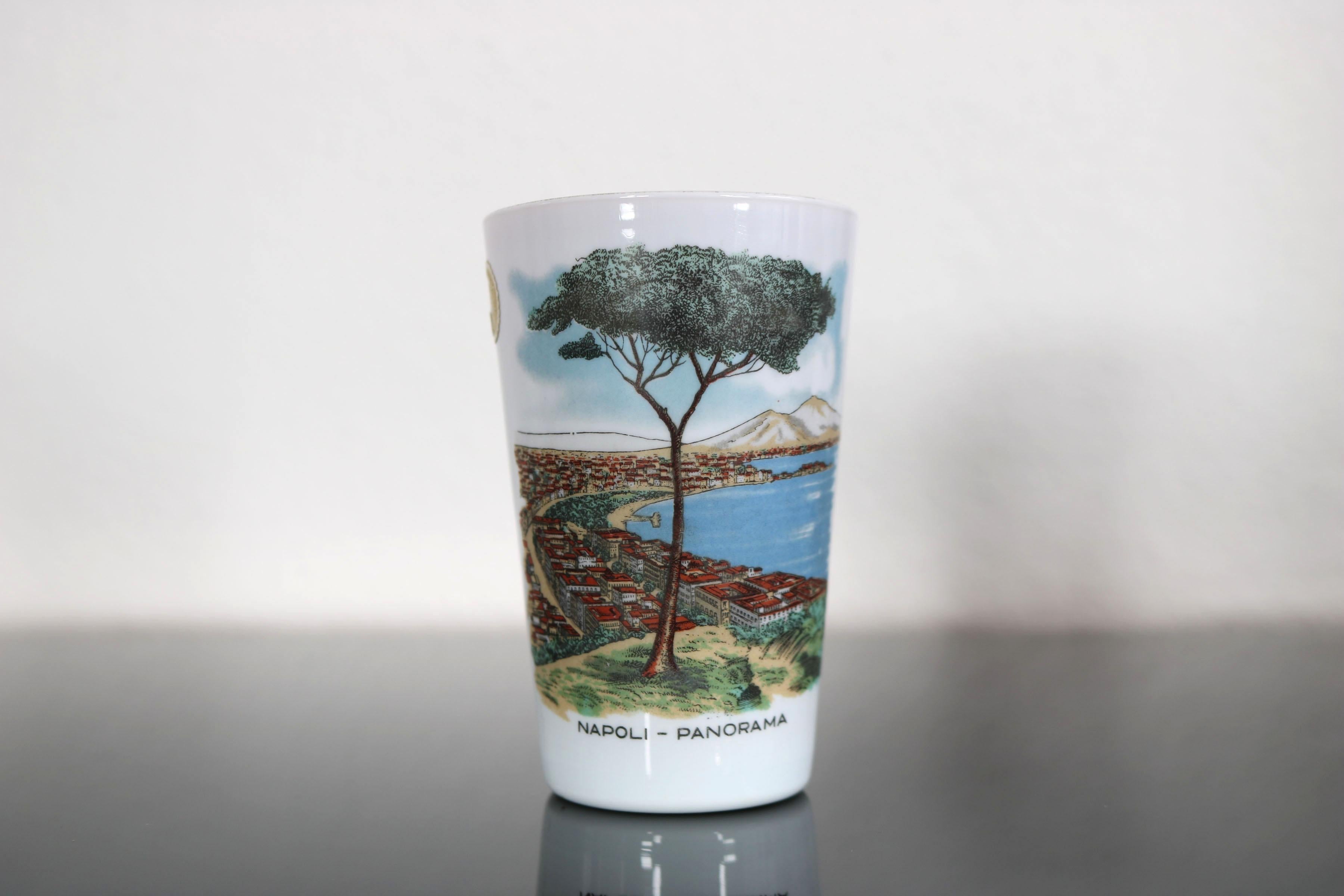 Murano Glass Original Italian 1950s jug with 5 cups with souvenir motif,  Murano glass For Sale