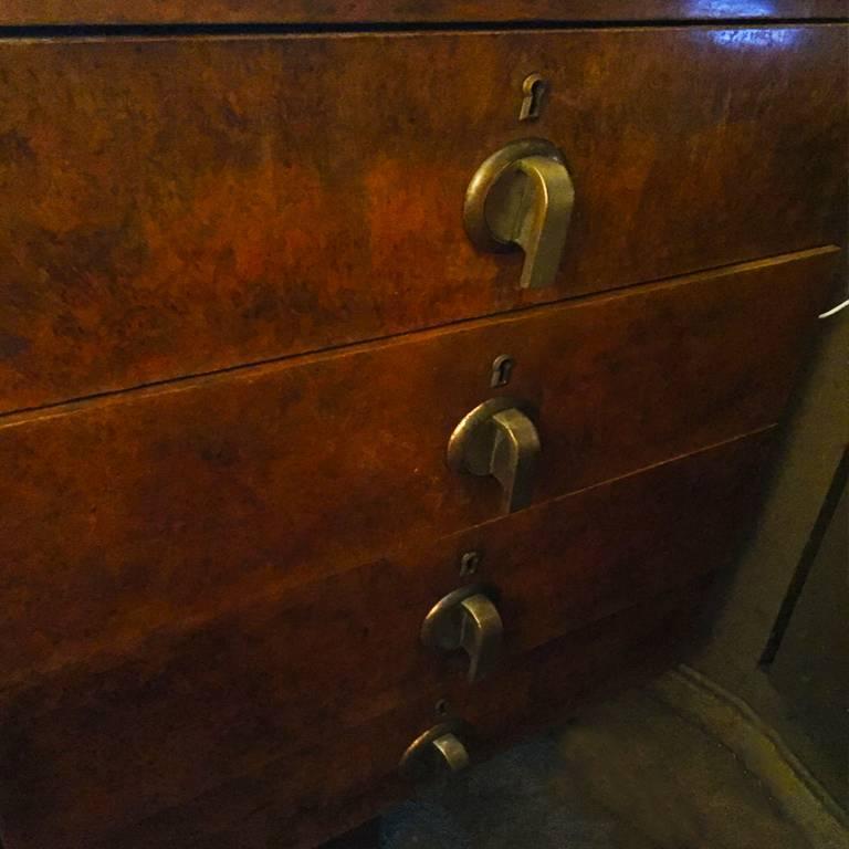 Original Italian Art Deco Desk in Walnut and Briar Root, 1930s In condizioni ottime in vendita a Milan, IT