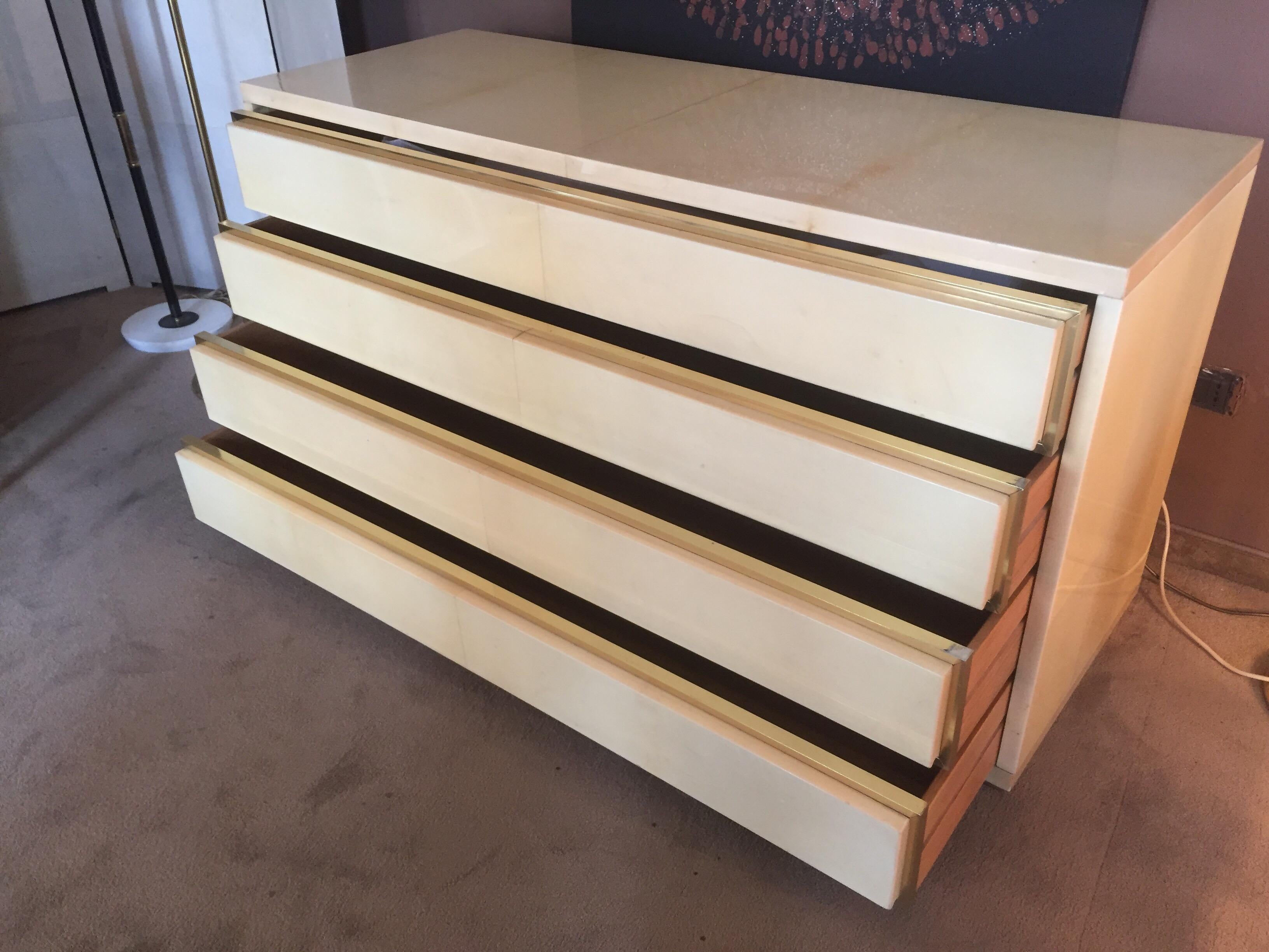 Original Italian Chest of Drawers in Brass and Parchment Designed by Aldo Tura In Excellent Condition In Milan, IT