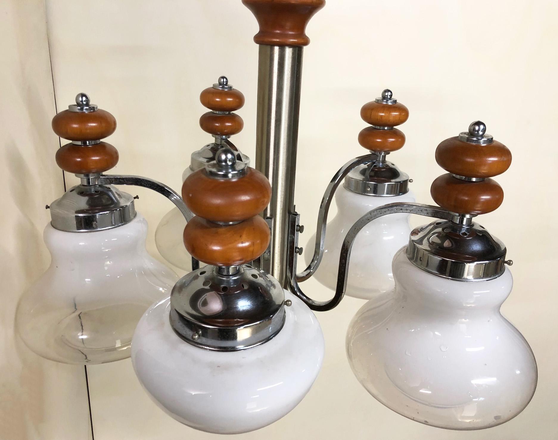 Original Italian Five-Light Chandelier from 1970 Chrome, Wood and Glass For Sale 5