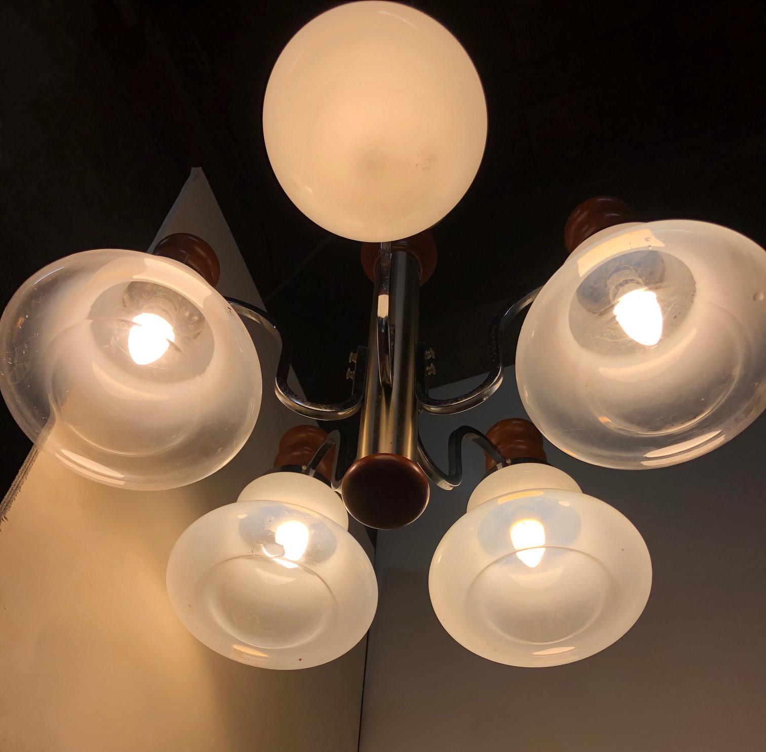 Mid-Century Modern Original Italian Five-Light Chandelier from 1970 Chrome, Wood and Glass For Sale