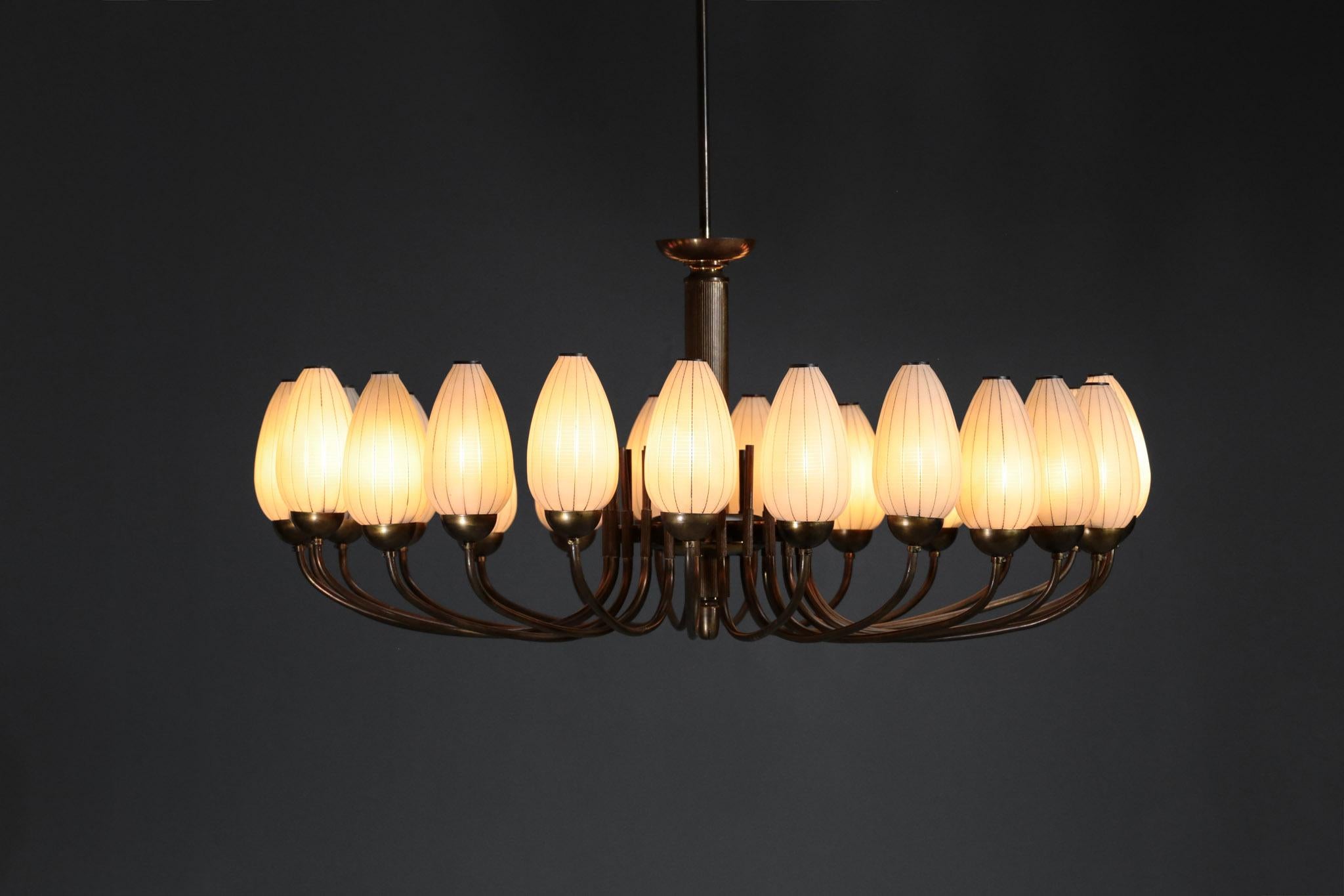 Original Italian Large Chandelier 24-Light, 1950s Style Gio Ponti Lelli Angelo 13