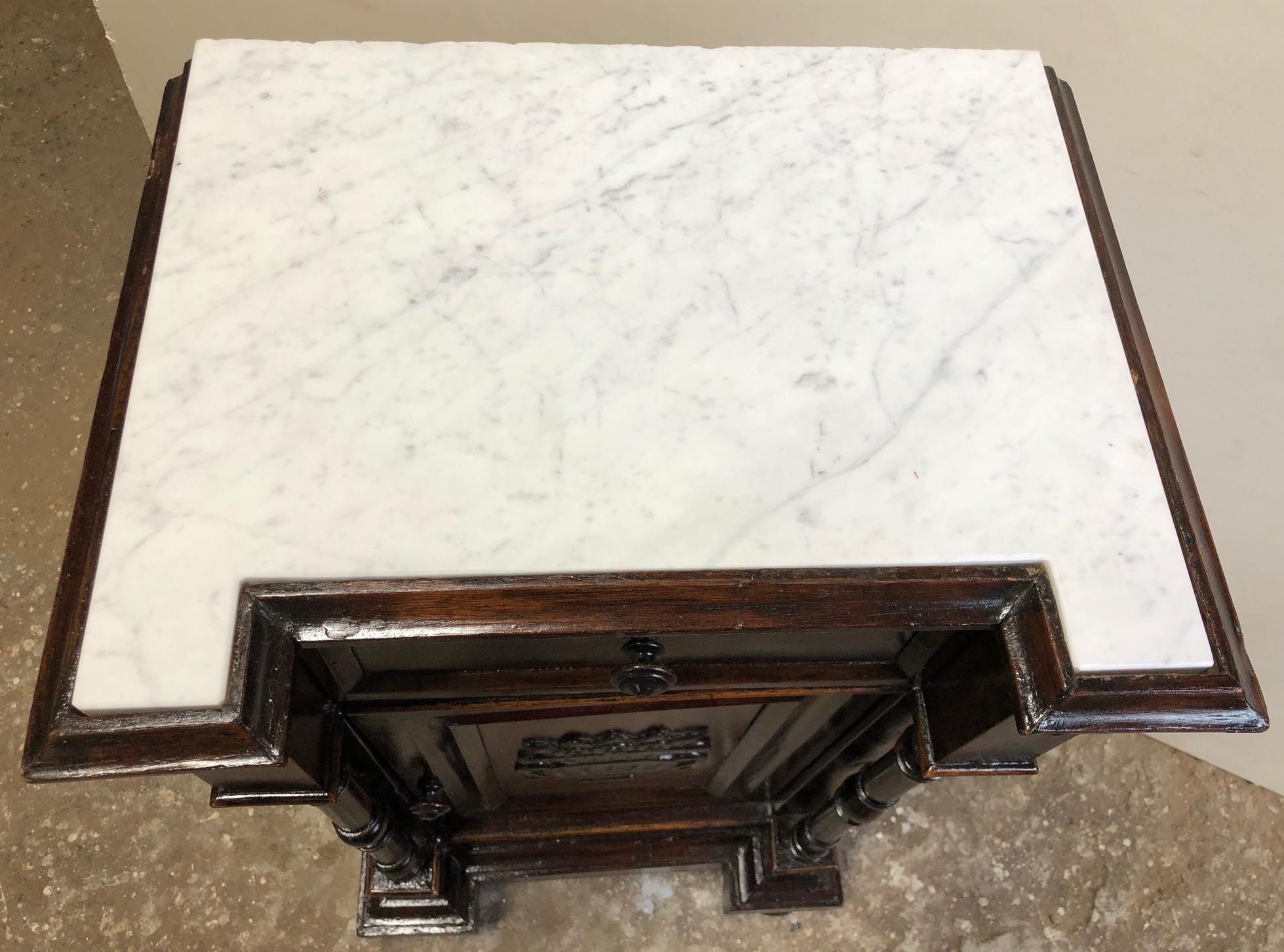 Italian nightstands from 1880, original color. 
The top is original in hand-cut Carrara marble
The drawer is built in the corners with handmade dovetail joints
The opening direction of the door is right
It will be delivered in a specific wooden