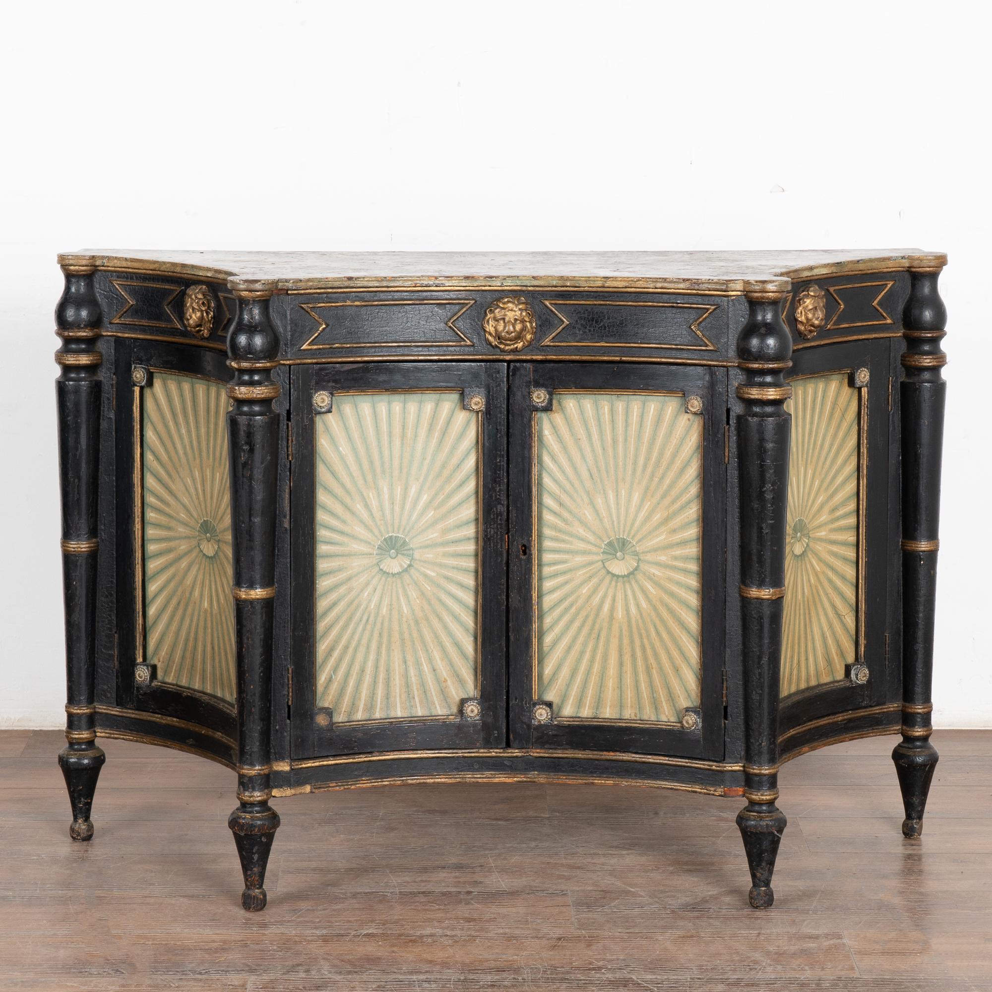 Original Italian Painted Sideboard with Four Concave Doors, circa 1820-40 In Fair Condition In Round Top, TX