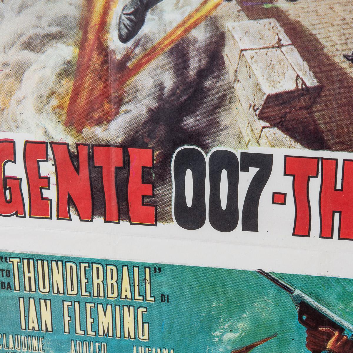 Original Italian Re-Release James Bond 'Thunderball' Poster, c.1971 For Sale 3