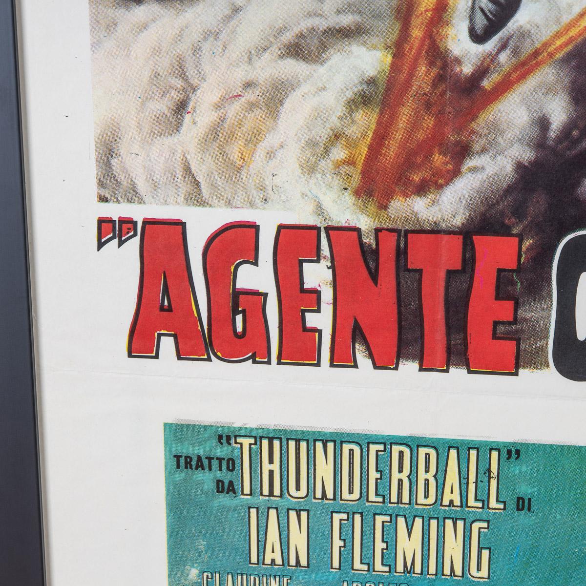 Original Italian Re-Release James Bond 'Thunderball' Poster, c.1971 For Sale 4