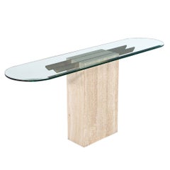 Consola original italiana de travertino con tapa de cristal y detalles de latón