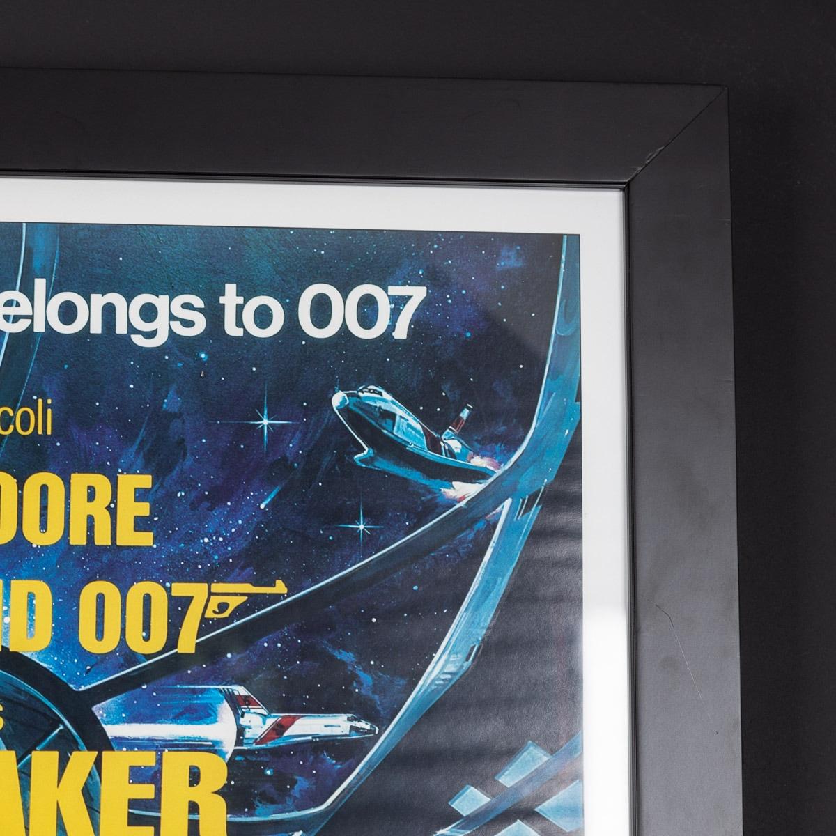 Original James Bond 007 „Moonraker“ Filmplakat, signiert von Roger Moore, ca. 1979 im Zustand „Gut“ im Angebot in Royal Tunbridge Wells, Kent