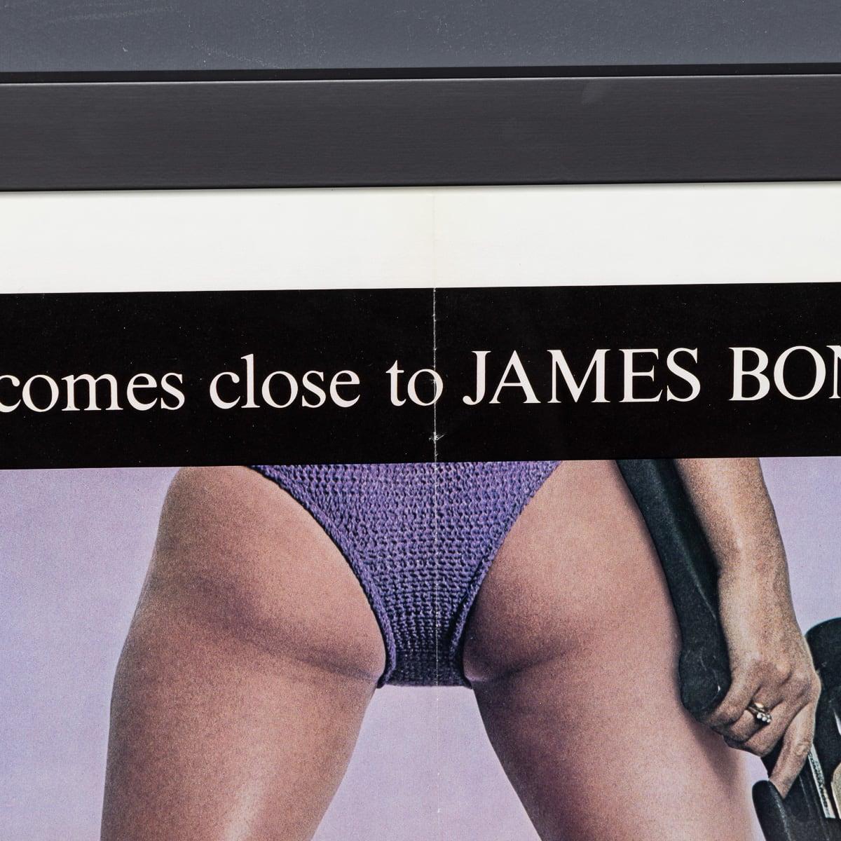 Gerahmtes Originalplakat „For Your Eyes Only“ von James Bond, ca. 1981 (20. Jahrhundert) im Angebot