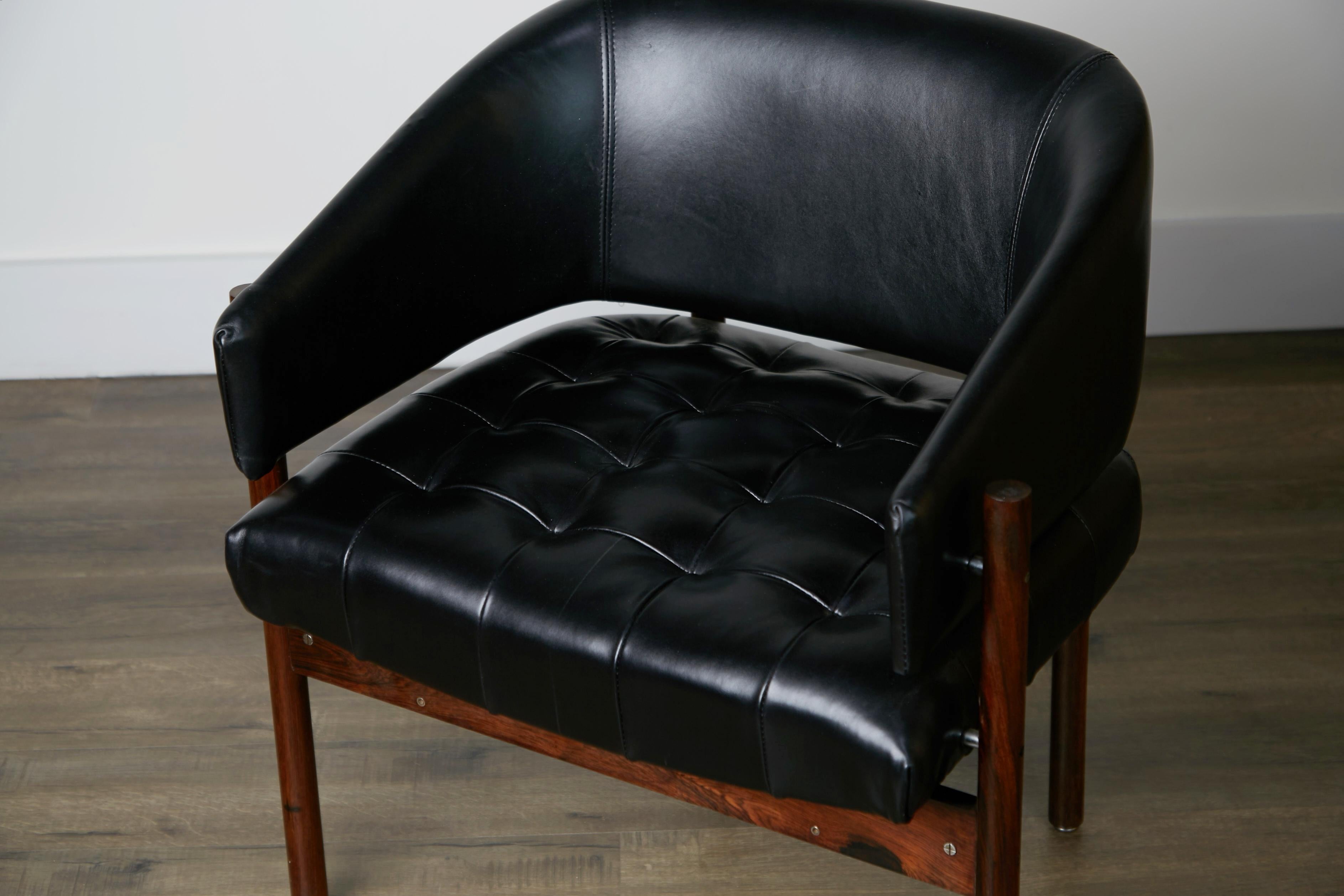 Jorge Zalszupin 'Senior' Rosewood & Leather Armchairs, Produced in 1972, Brazil 7