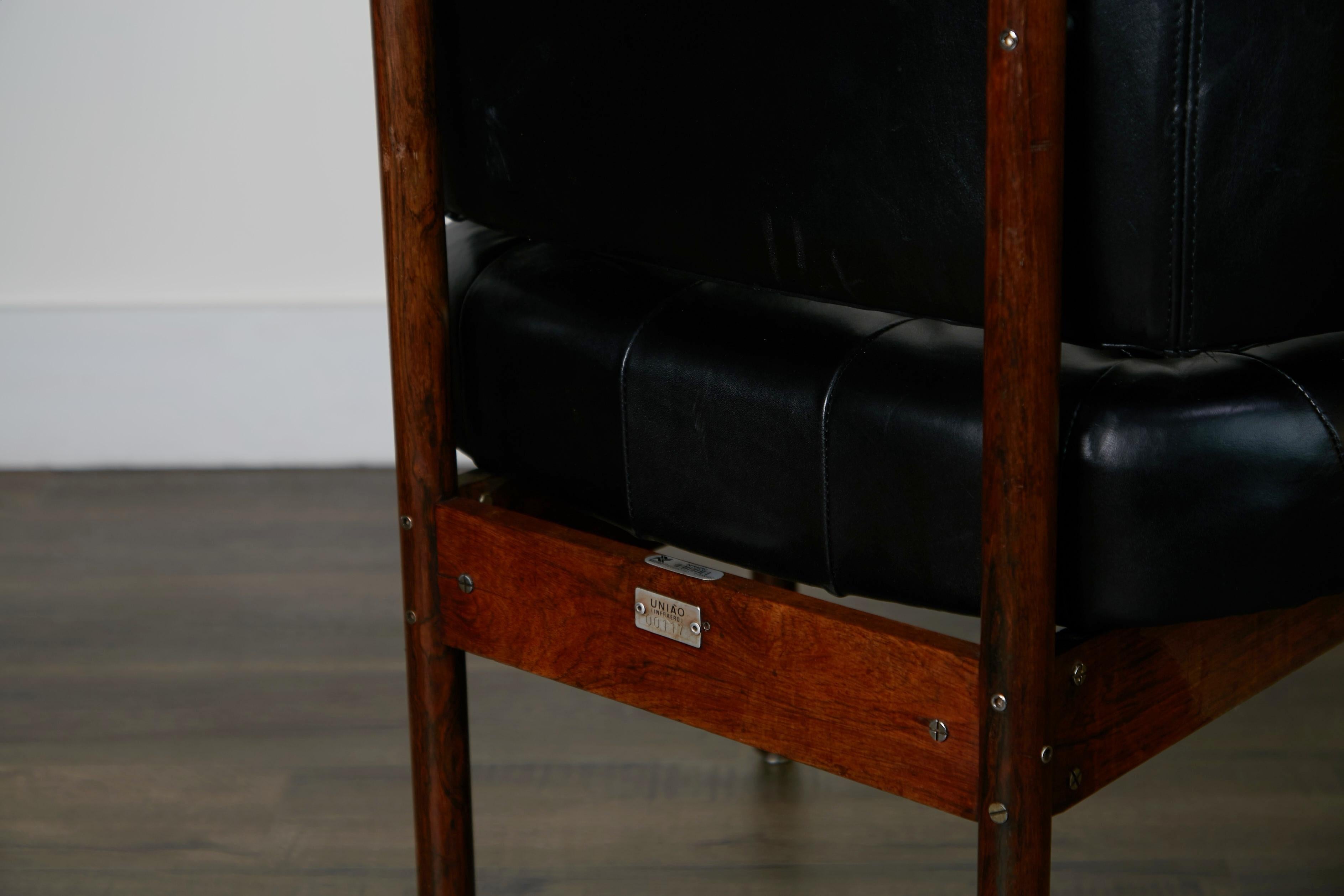 Jorge Zalszupin 'Senior' Rosewood & Leather Armchairs, Produced in 1972, Brazil 12