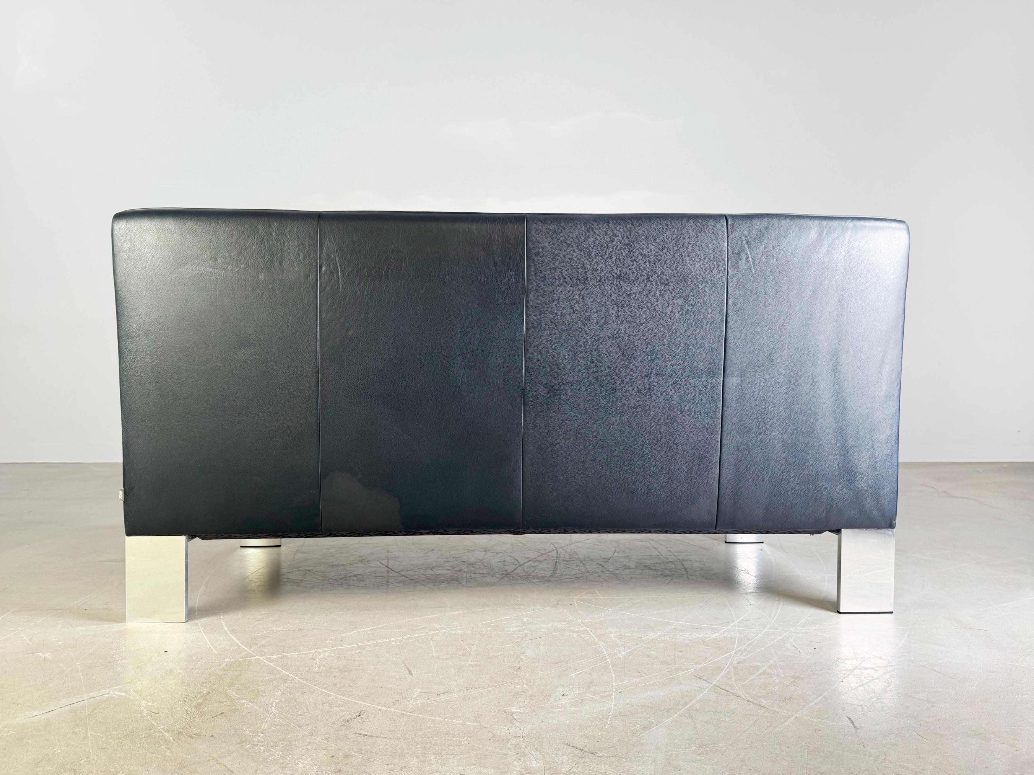 Original Jori Glove Sofa Zweisitzer klappbar Design Couch Leder For Sale 3