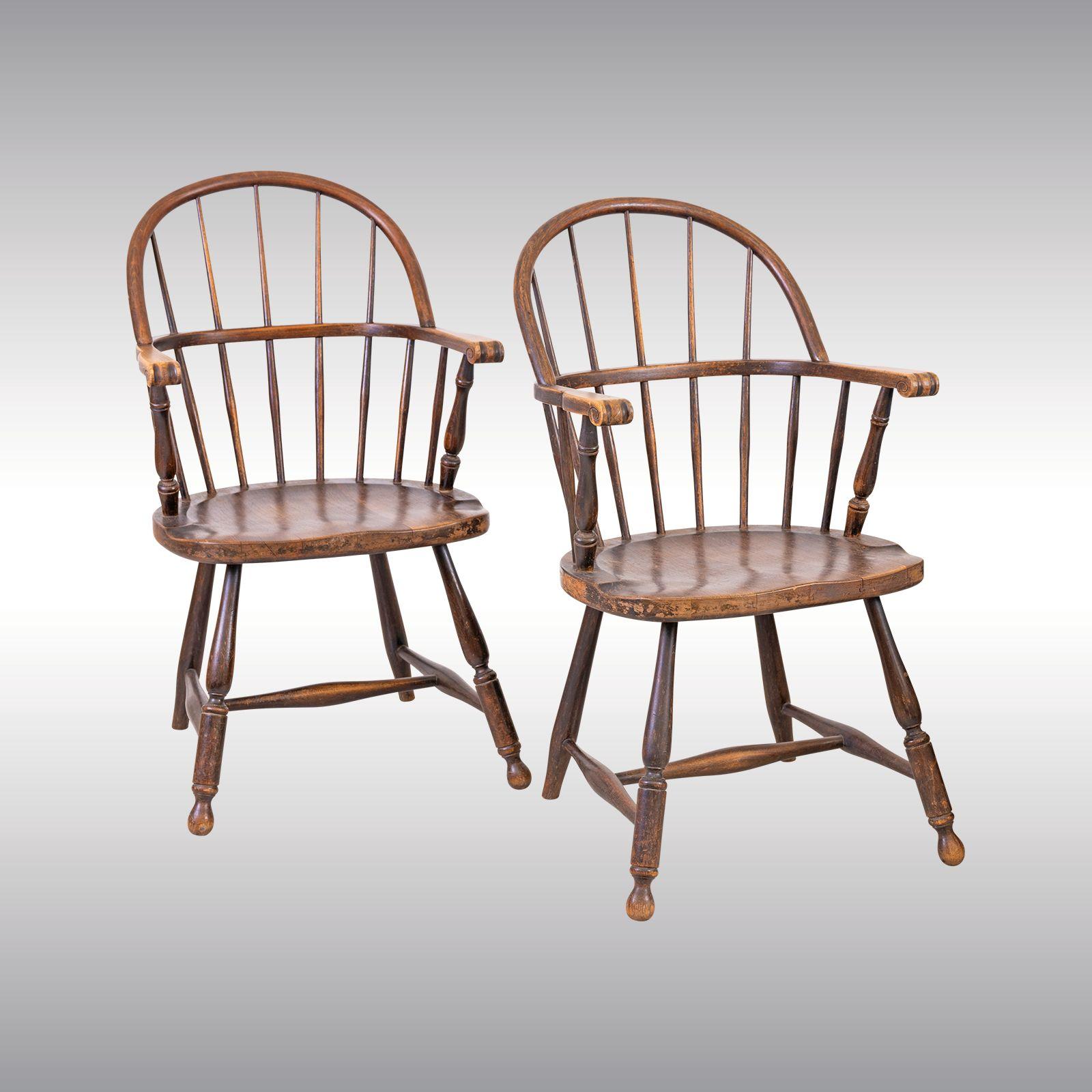 Coppia di sedie Windsor originali Josef Frank, modello A 945/2F In condizioni buone in vendita a Vienna, AT