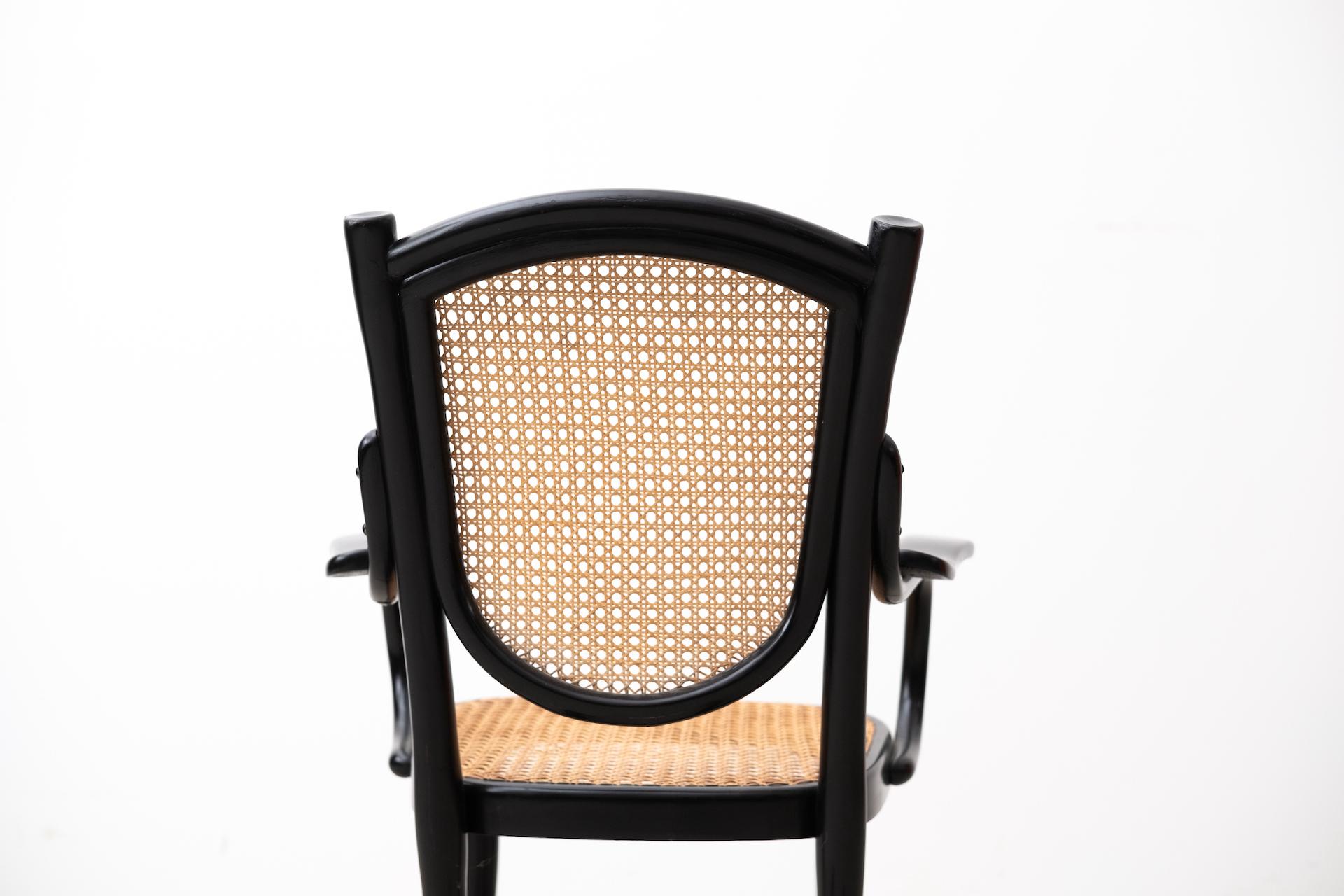 Original Jugendstil-Schaukelstuhl für Kinder, Gebrüder Thonet, Nr. 59 (1910) im Angebot 13