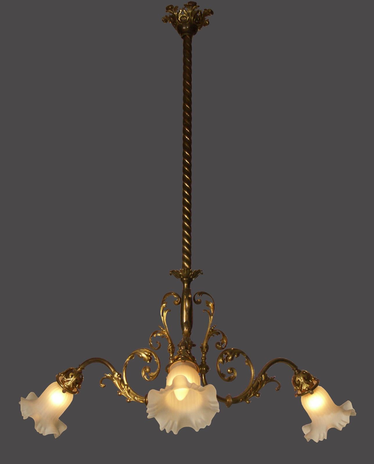 Lampadario originale in stile Jugendstil/secessionista viennese Ringstrassen In condizioni buone in vendita a Vienna, AT