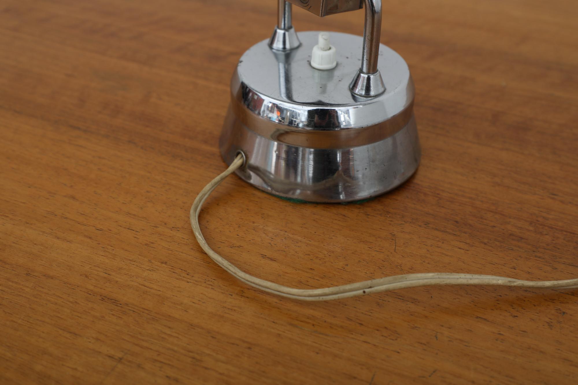 Lampe de bureau JUMO originale des années 1940, modèle 600, sélectionnée par Charlotte Perriand 12