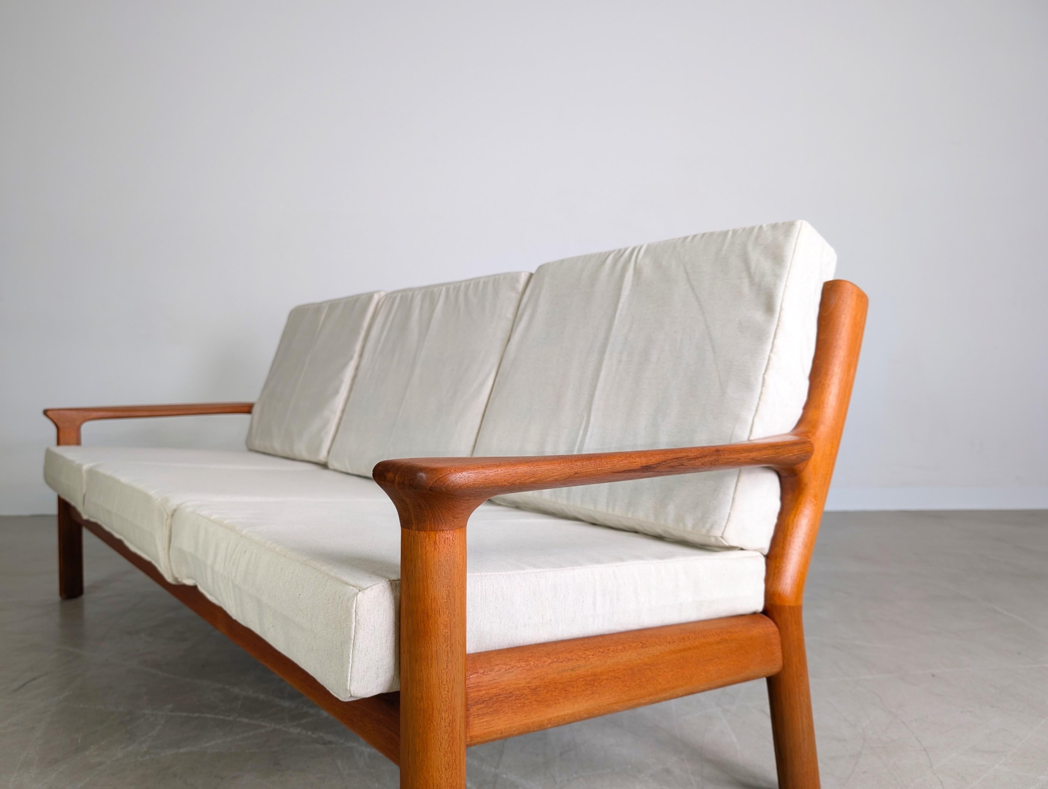 Fabric Original Juul Kristensen Midcentury Sofa Glostrup Couch Teak 1960 For Sale