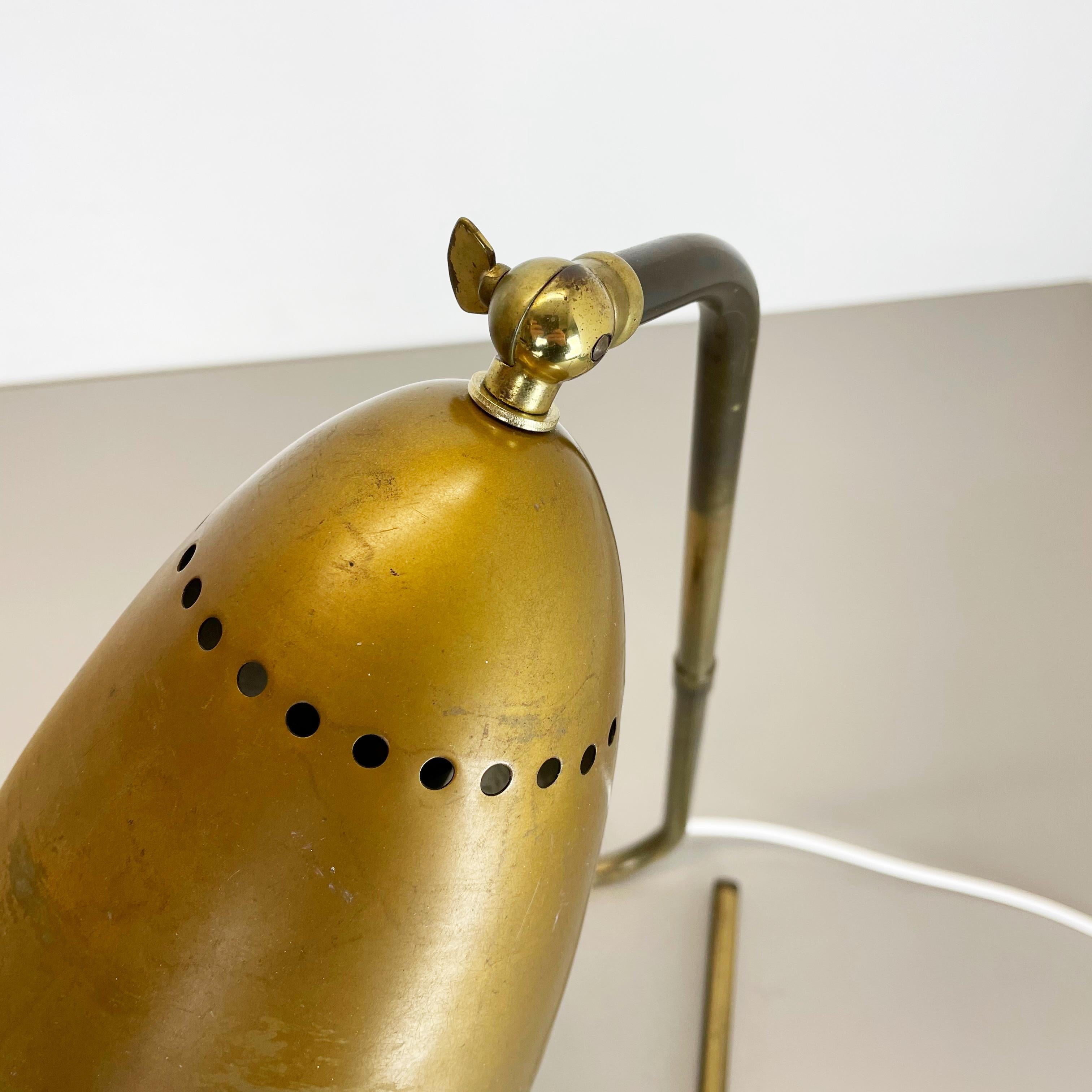 Lampe de bureau d'origine en laiton de style Kalmar Hollywood Regency, Autriche, annes 1950 en vente 1