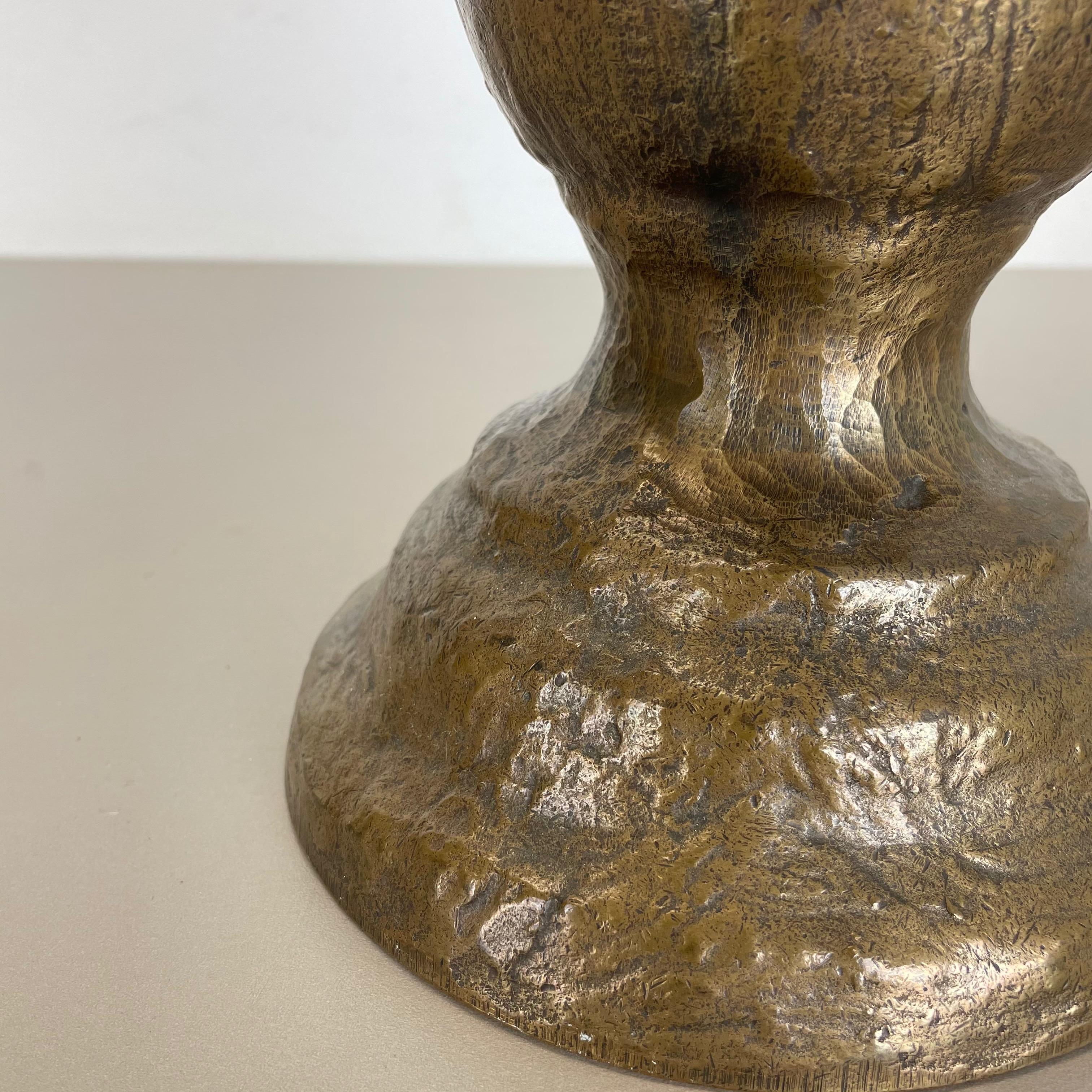Lámpara de mesa original de bronce estilo Hollywood Regency Kalmar, Austria, años 60 en venta 5
