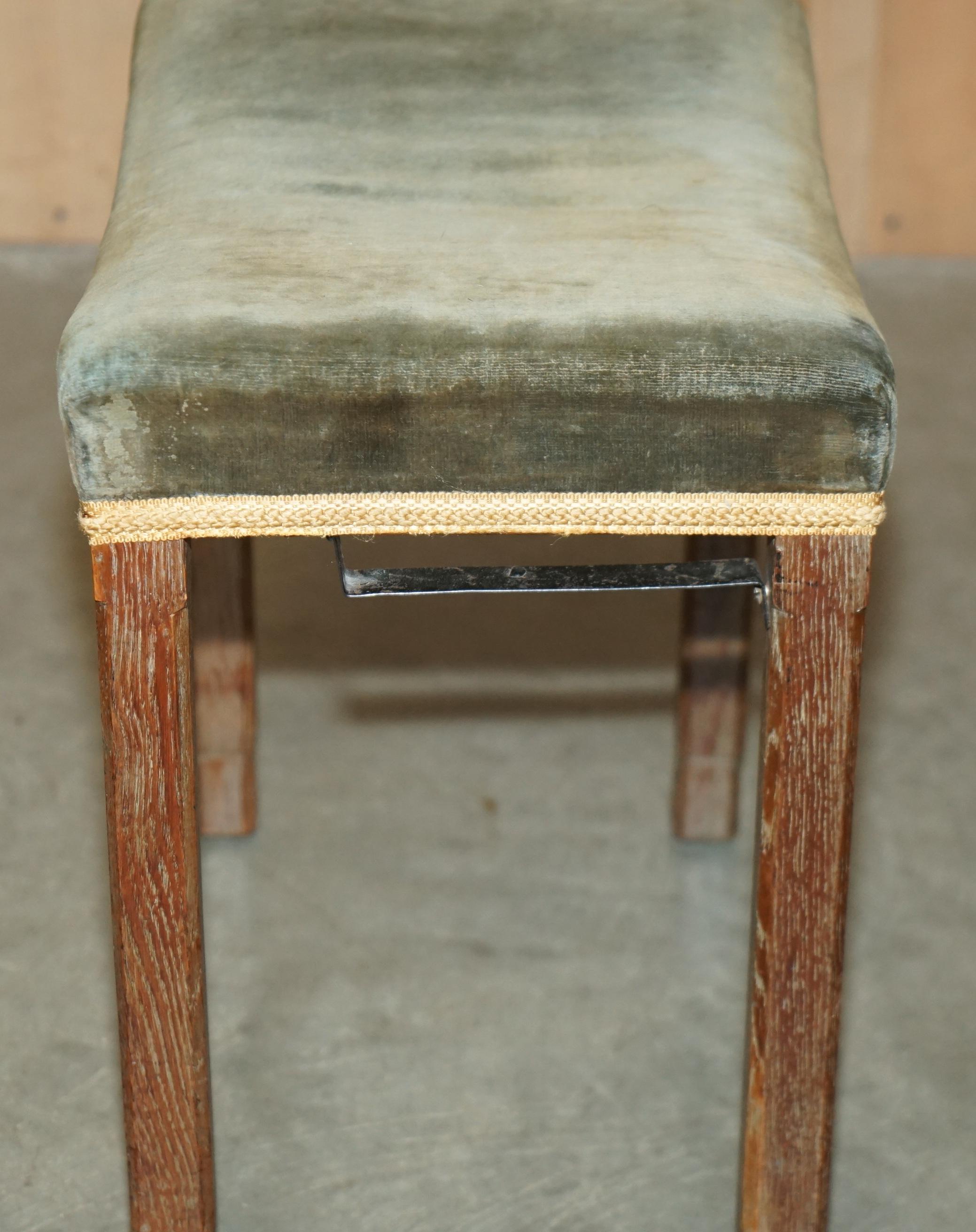 Original King George VI Coronation Stool 1937 Limed Oak By Waring & Gillow For Sale 4