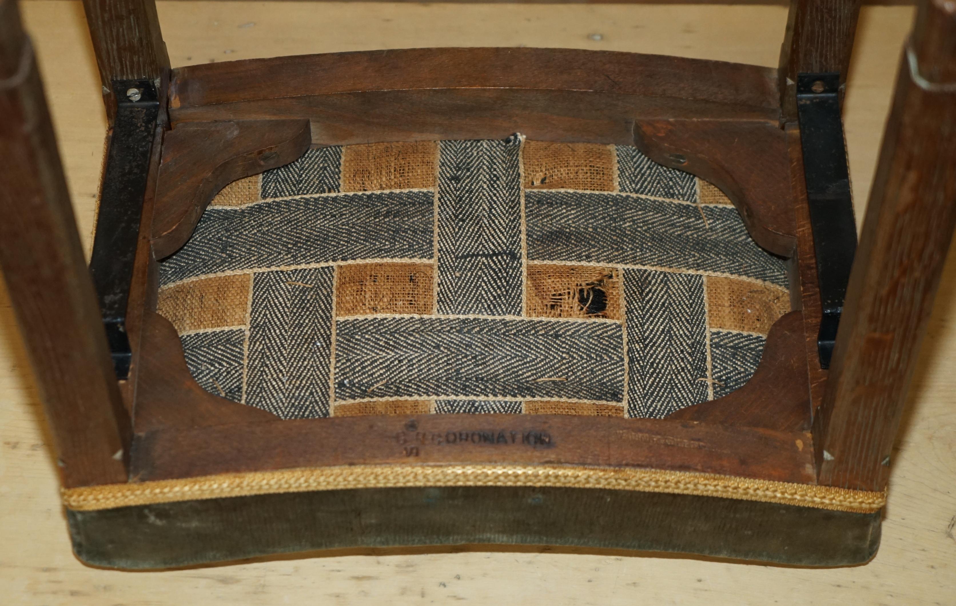 Original King George VI Coronation Stool 1937 Limed Oak By Waring & Gillow For Sale 10