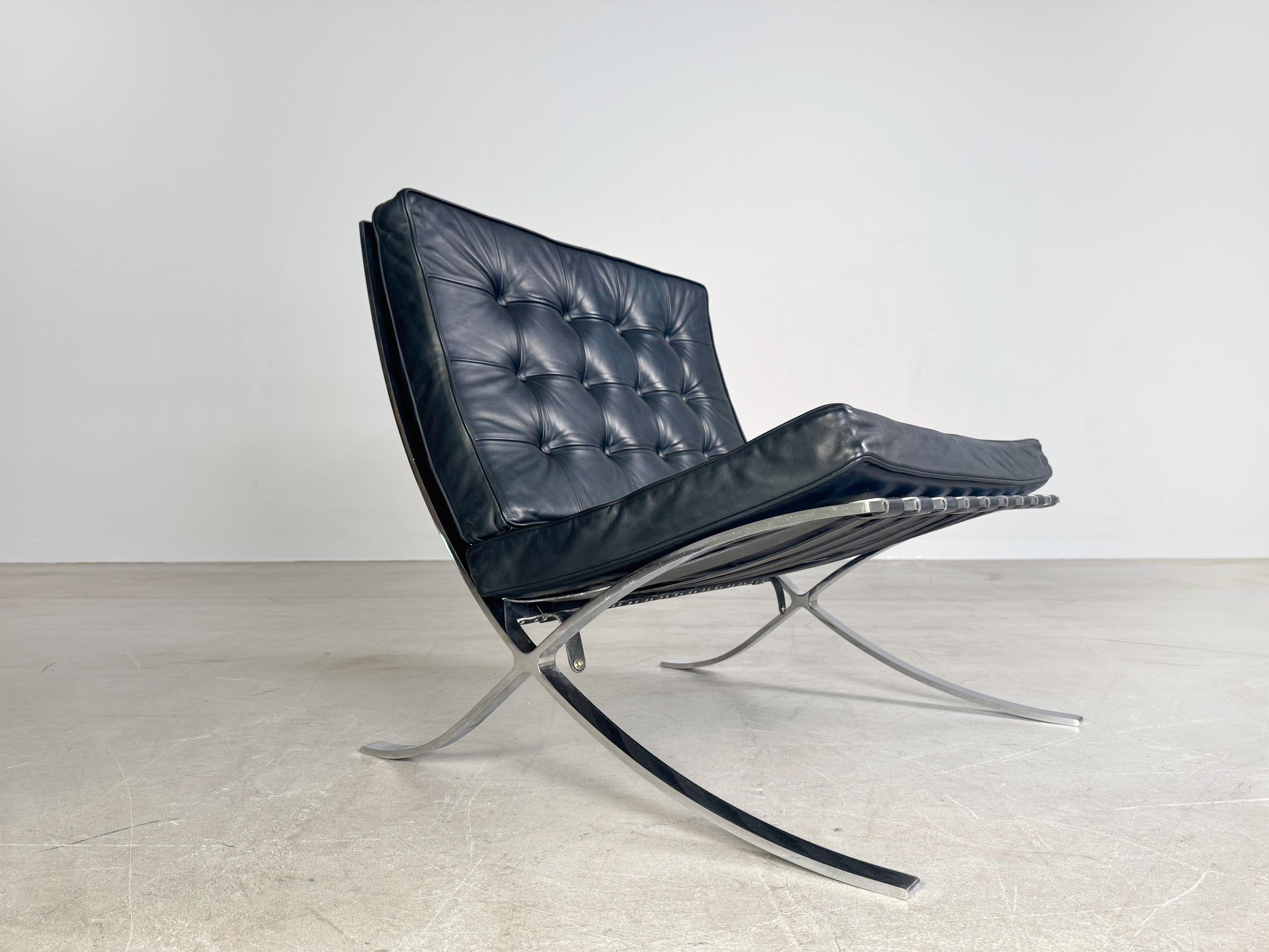 Original Knoll Intenational Barcelona chair Mies van der Rohe 6