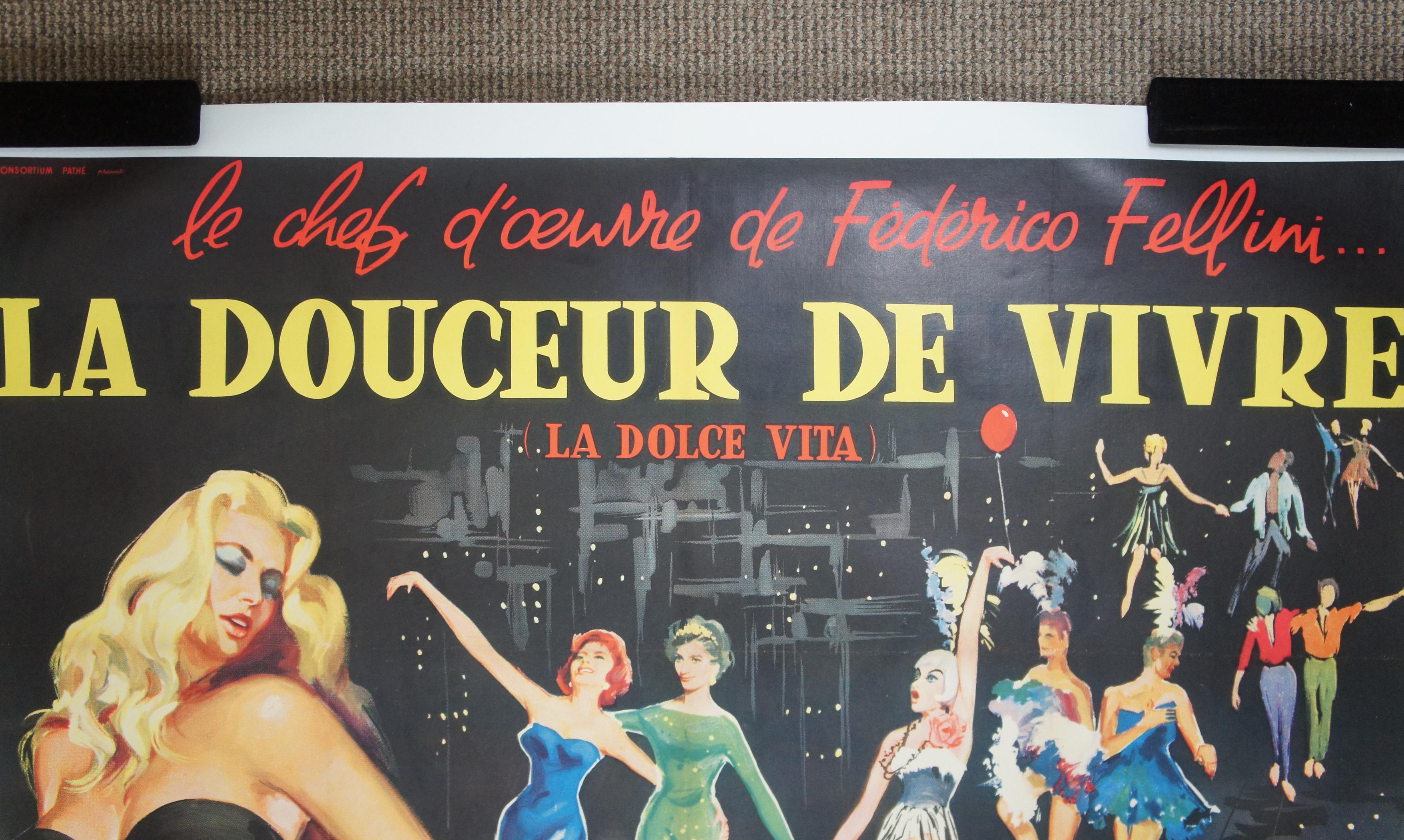 Original La Dolce Vita Unfolded French Film Movie Poster Thos & Fellini In Good Condition In Dayton, OH