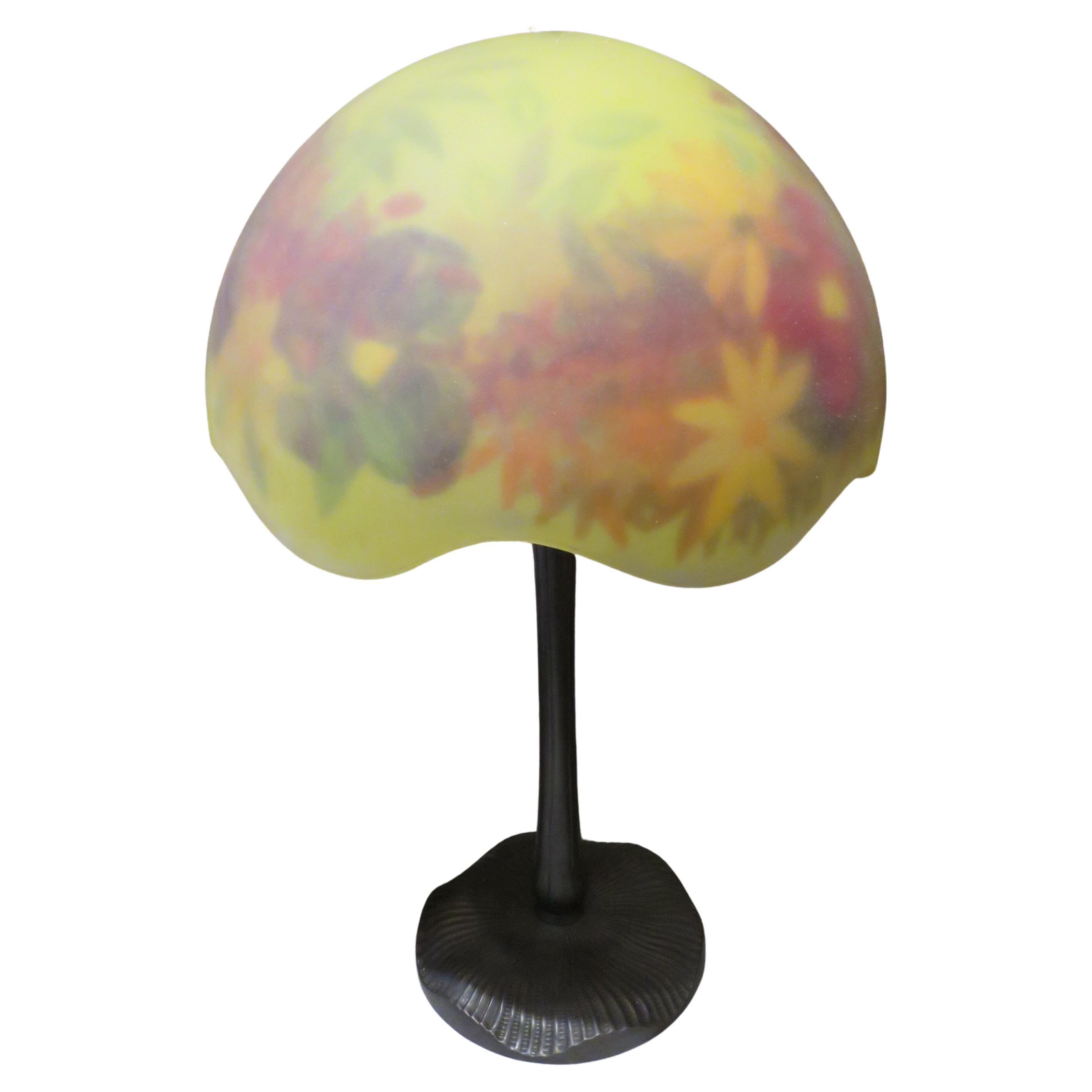 Lampada da tavolo originale di grandi dimensioni in vetro dipinto al contrario e bronzo, Andre