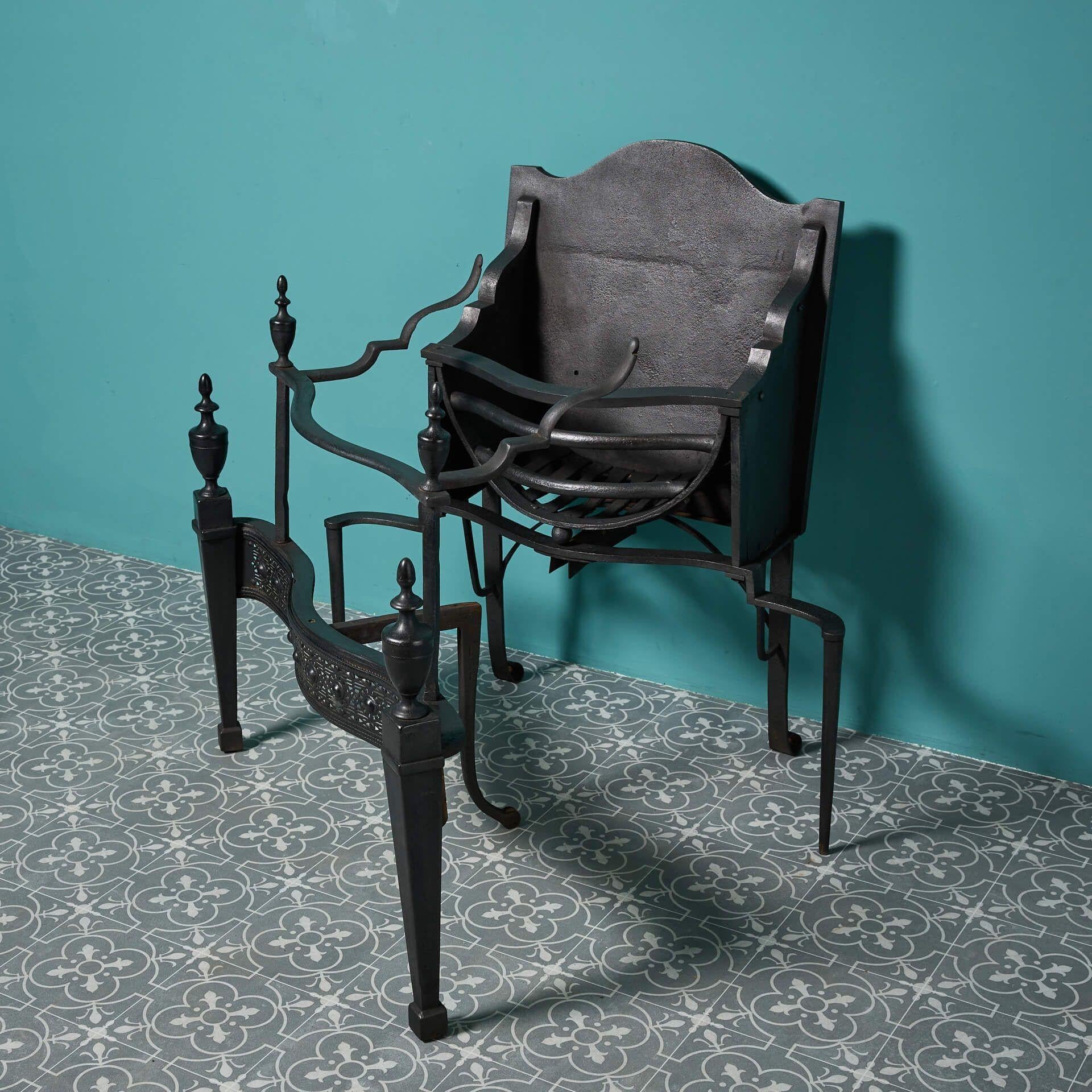 Original Large Georgian Period Iron Fire Grate For Sale 1
