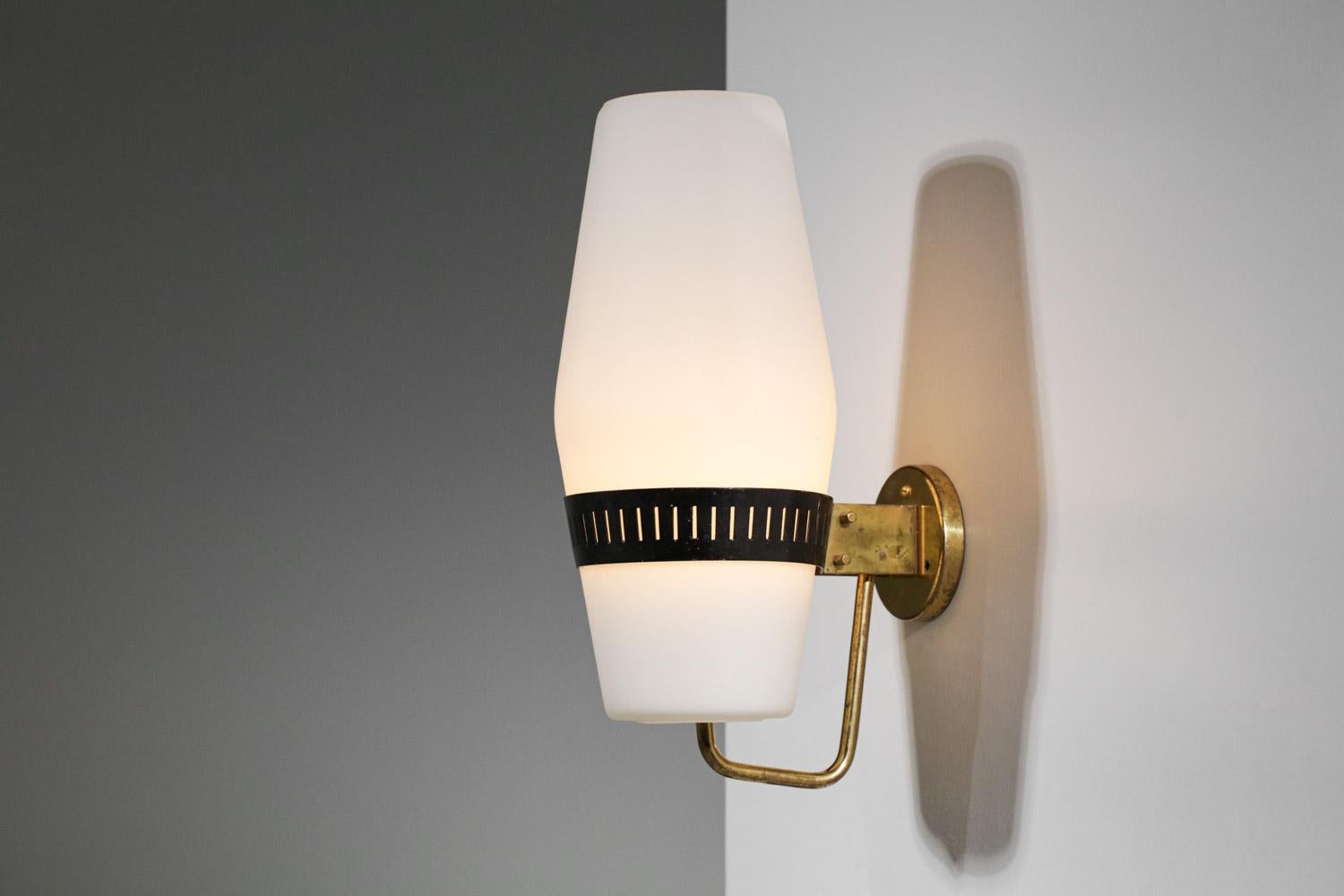 Mid-20th Century original Large Italian Stilnovo wall lamp from the 60s sconce - G483