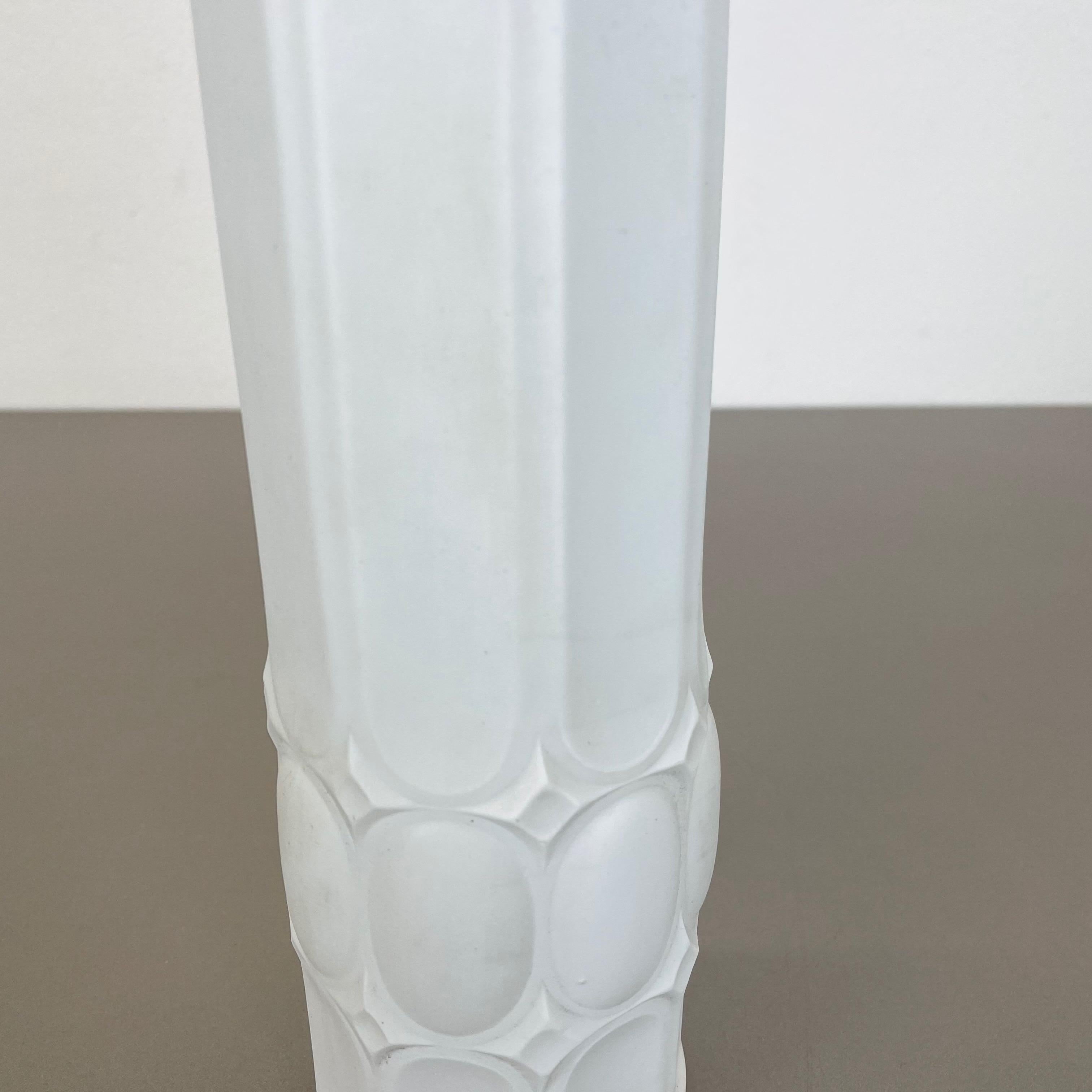 Original Large Porcelain OP Art Vase Made by Royal Bavaria KPM, Germany, 1970s For Sale 1