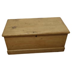 Original Large Victorian Stripped Pine Blanket Box, or Coffee Table   