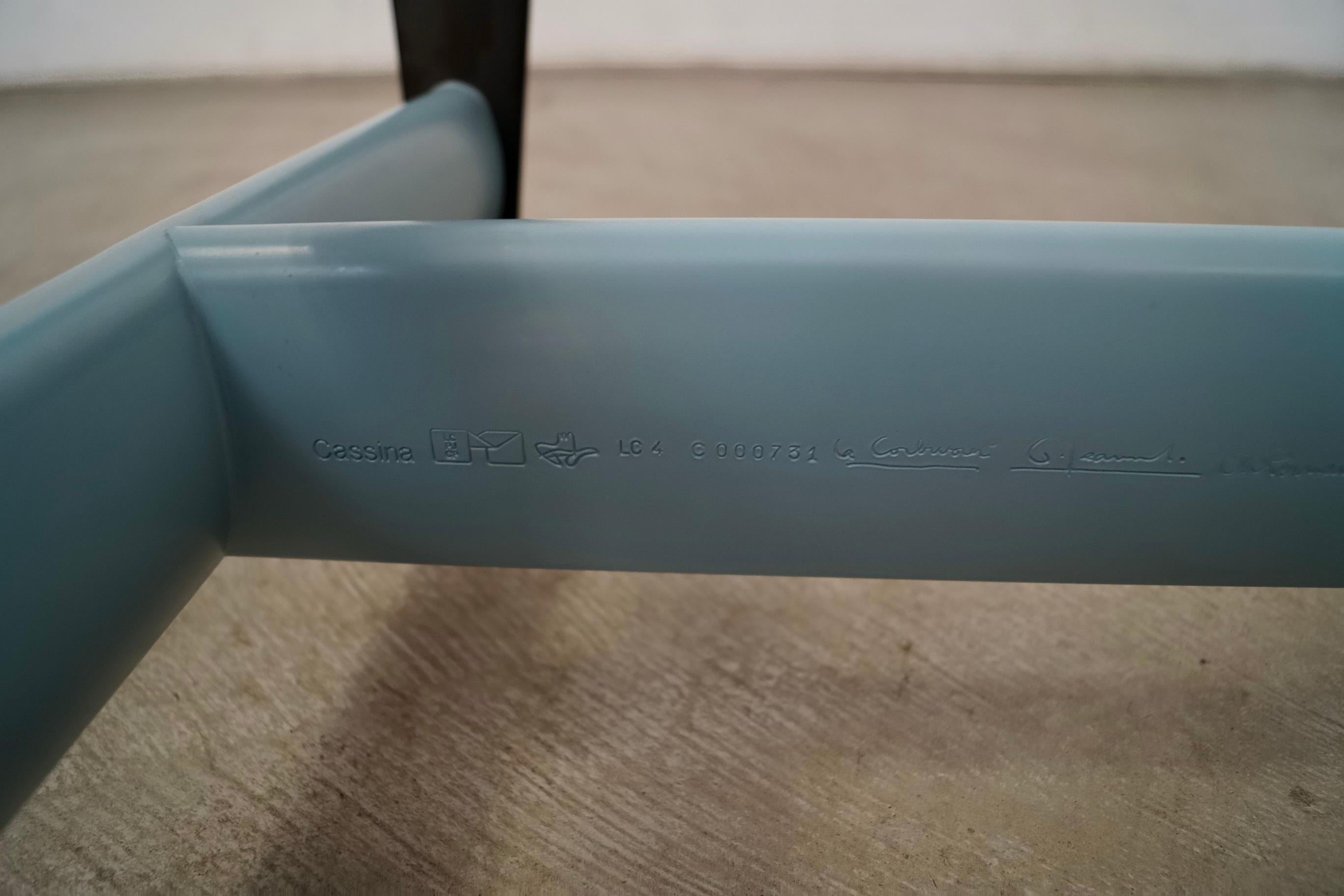 Original Le Corbusier LC4 Chaise Lounge Chair For Sale 10