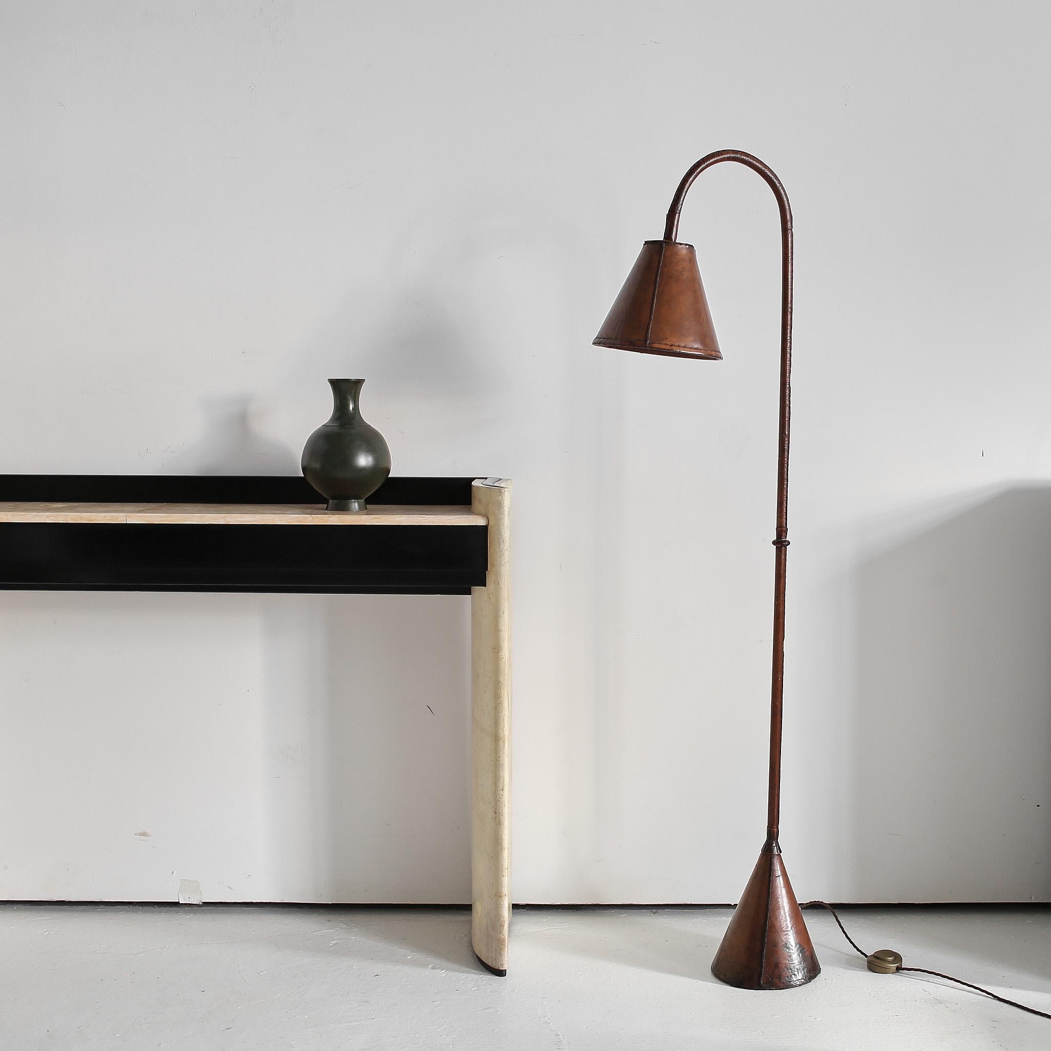 Original Leather Valenti Standard Lamp 6