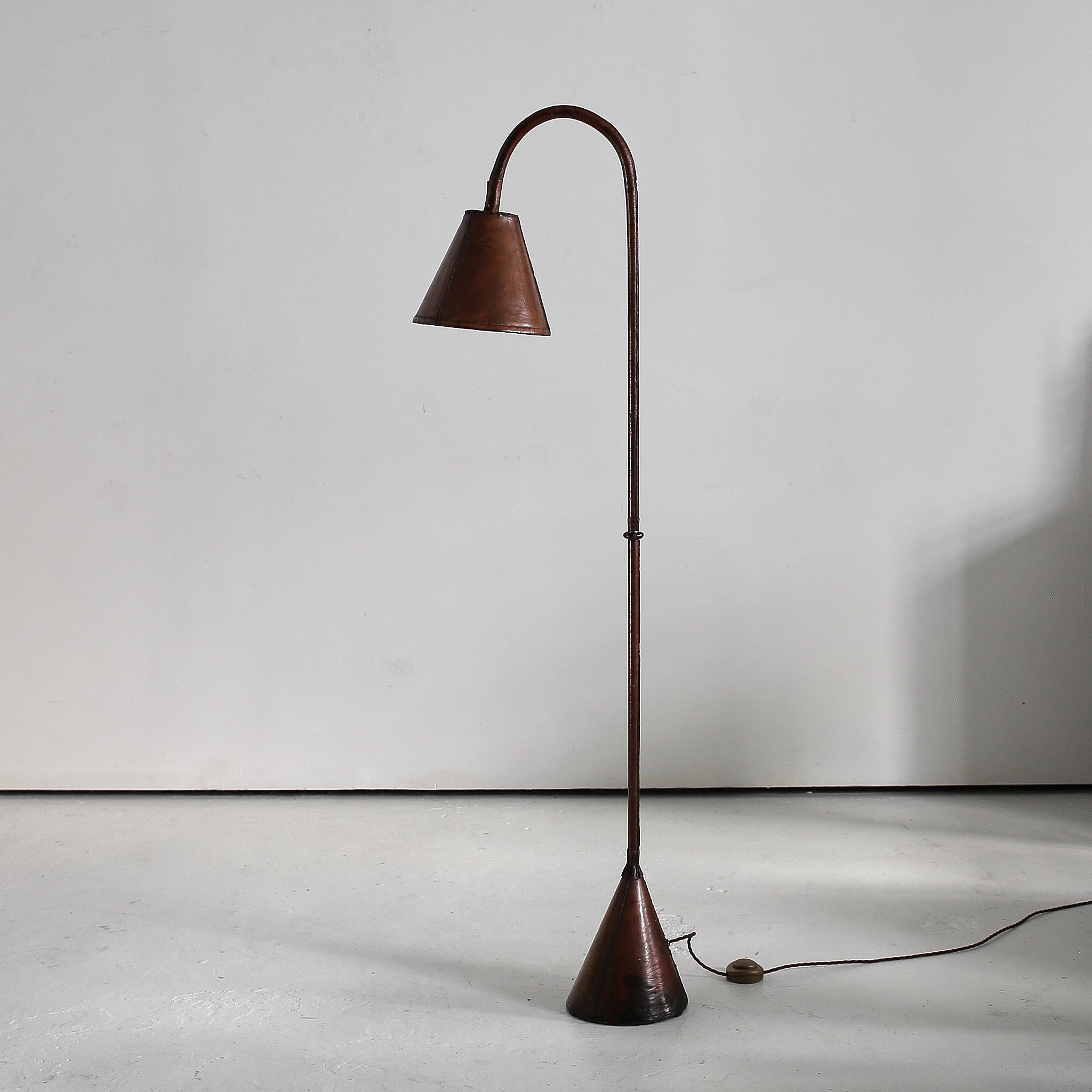 Spanish Original Leather Valenti Standard Lamp