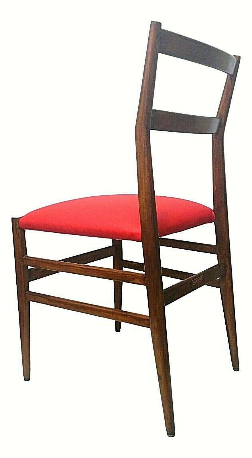 Splendide chaise Cassina modèle 