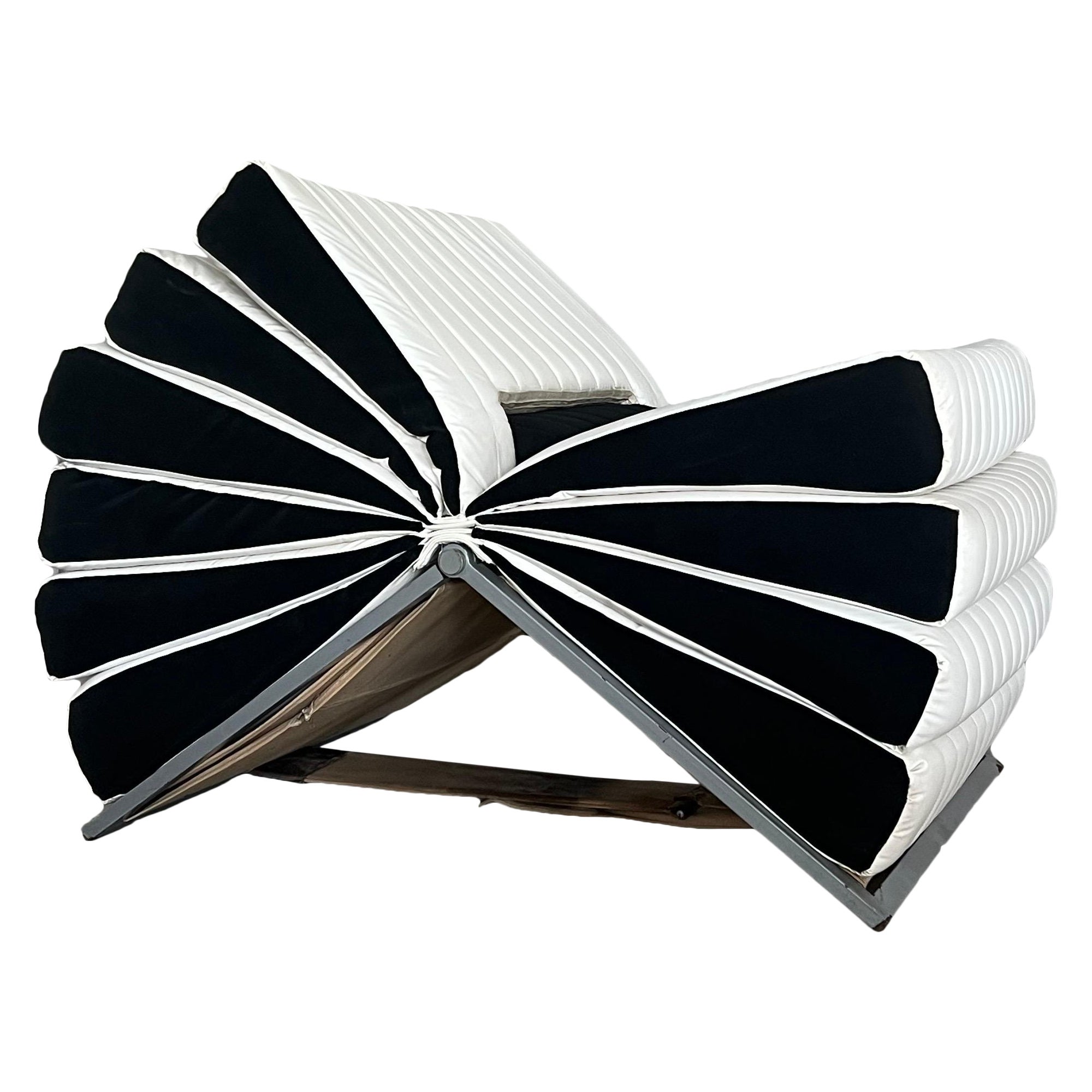 Original "Libro" Stuhl von Gruppo DAM für Busnelli im Angebot