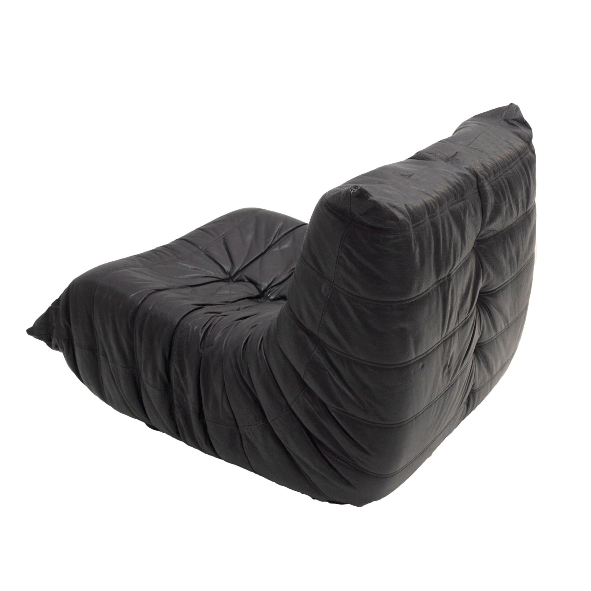 Late 20th Century Original Ligne Roset Togo Black Leather Lounge Chair Designed by Michel Ducaroy