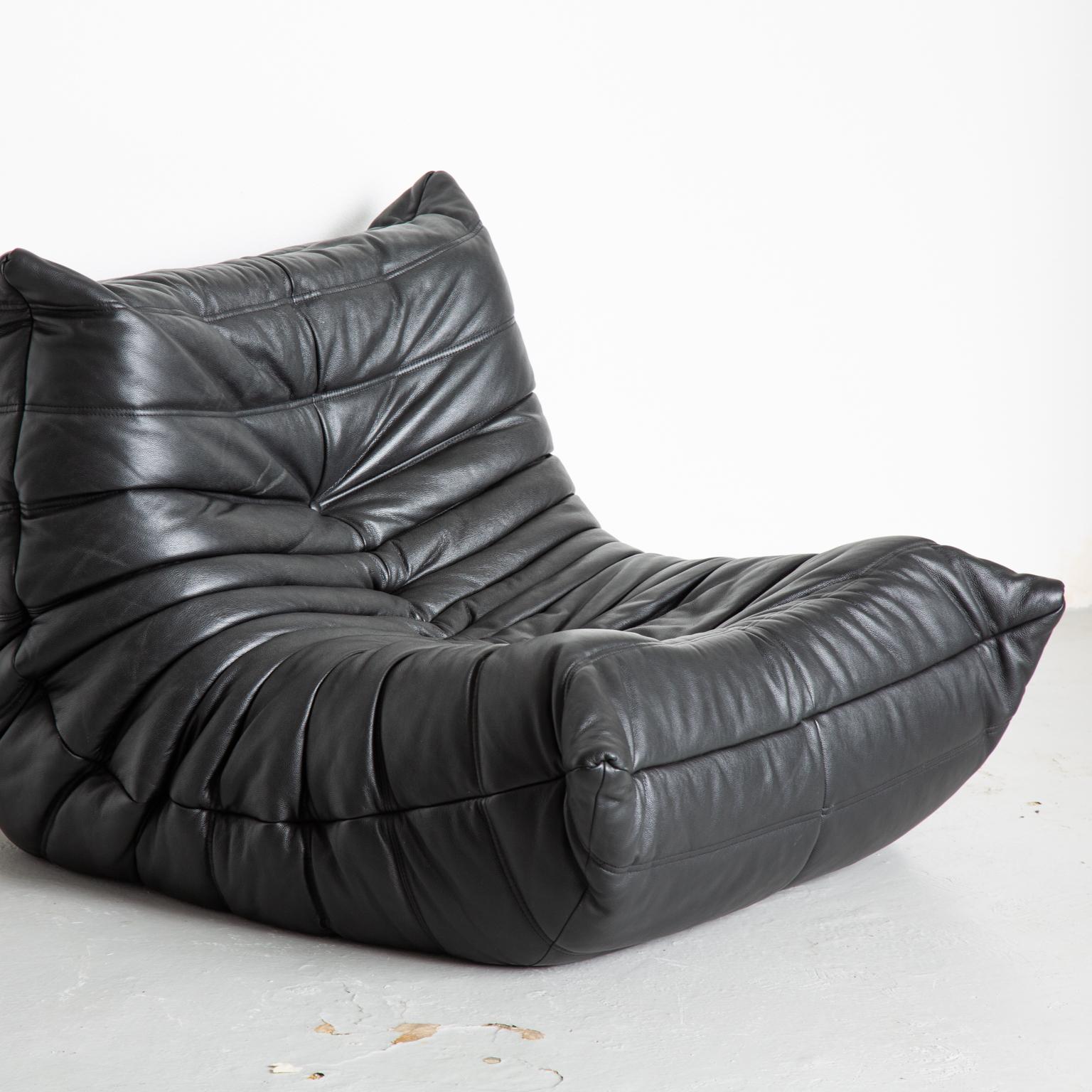 French Vintage original Togo black leather armchair by Michel Ducaroy for Ligne Roset