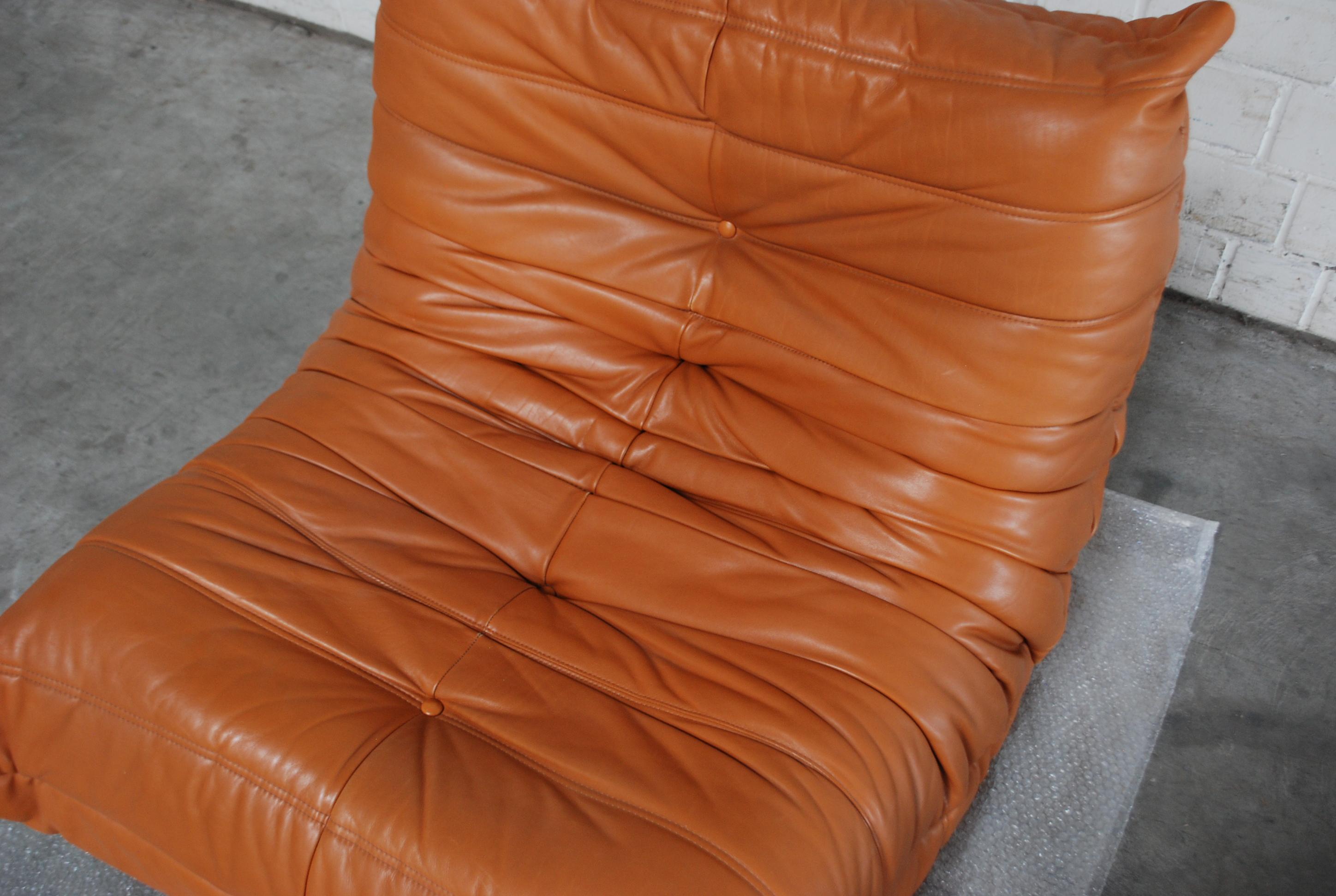 Original Ligne Roset Togo Cognacfarbener Anilin-Lederstuhl (Französisch)