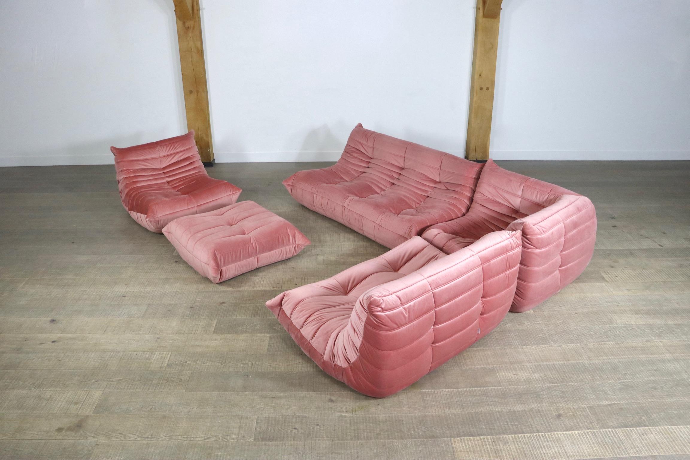 Original Ligne Roset Togo Seating Group in Pink Velvet by Michel Ducaroy 3