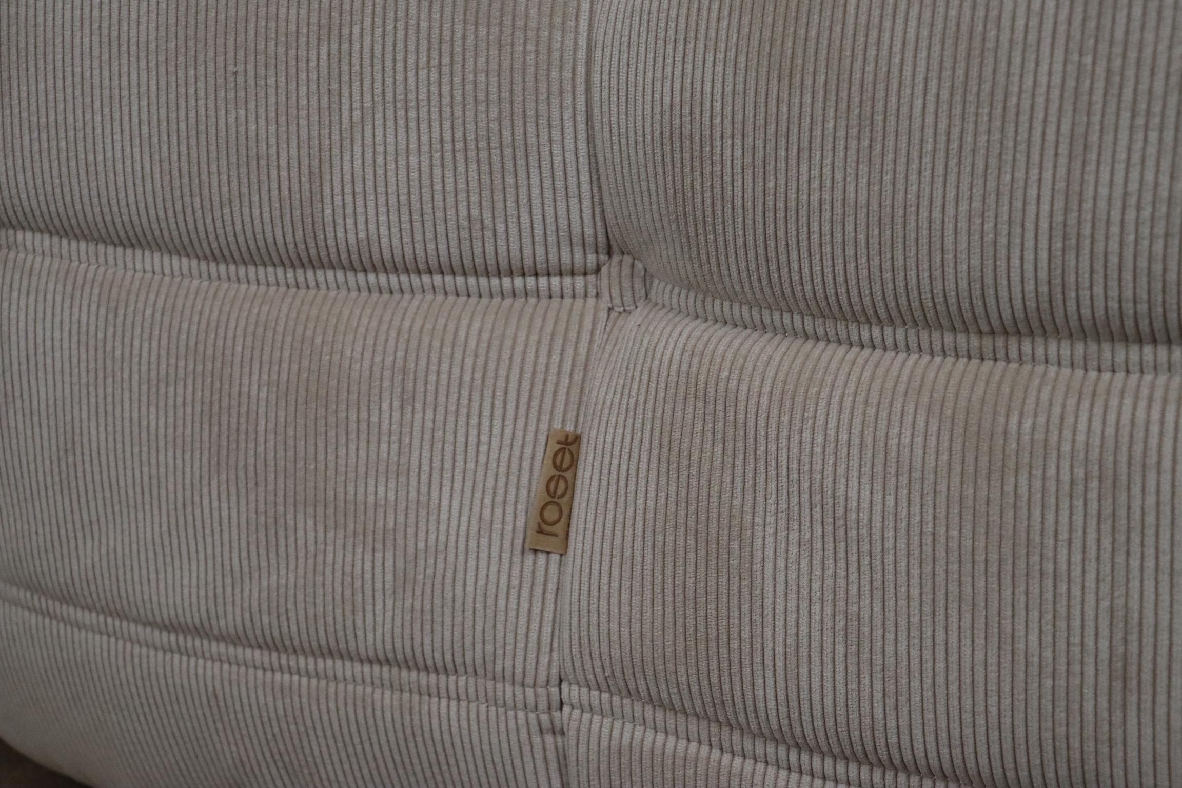 Set di divani originali Ligne Roset Togo in beige di Michel Ducaroy, anni '70 in vendita 5