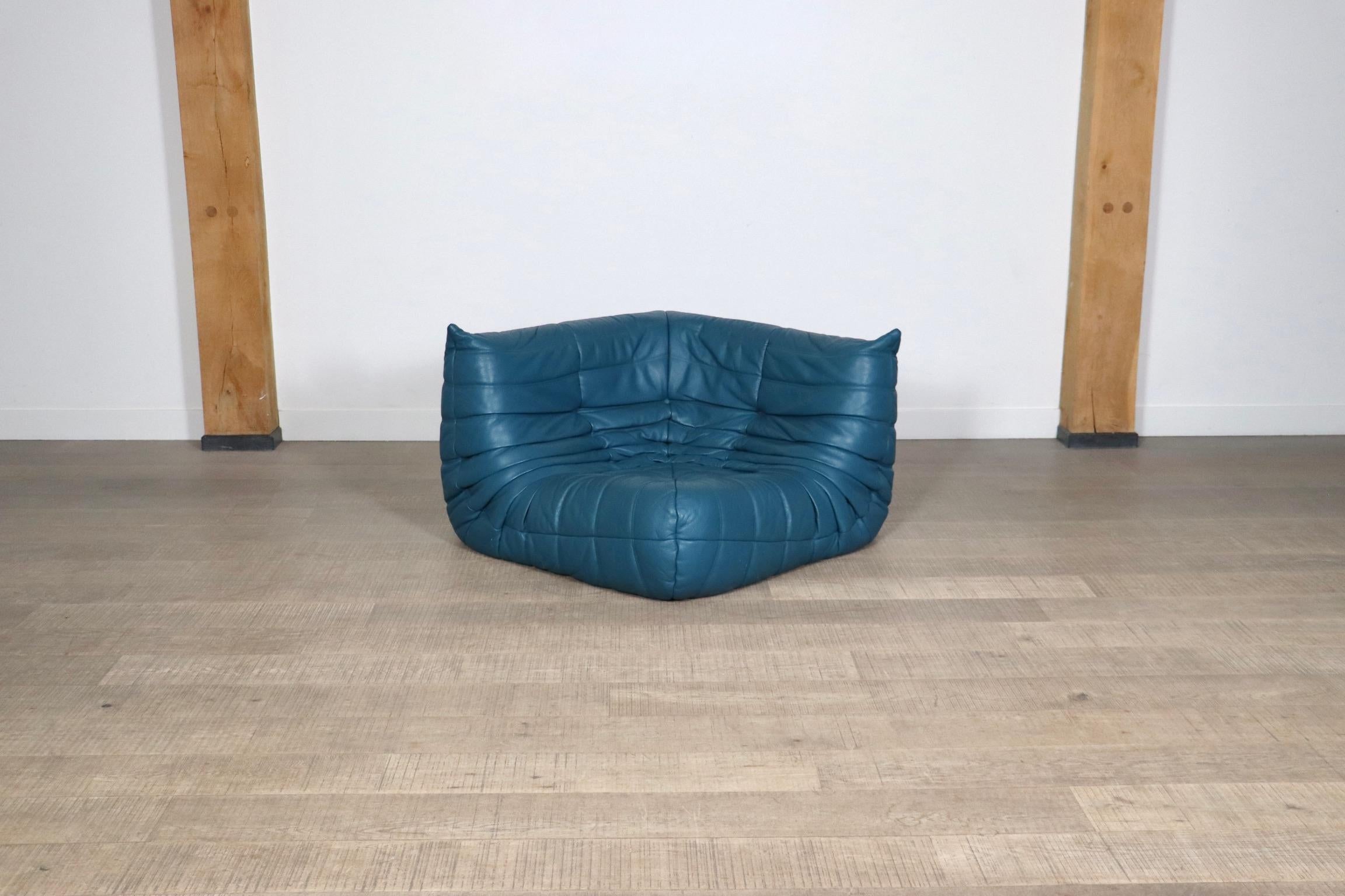 Original Ligne Roset Togo Sofa Set In Blue Leather By Michel Ducaroy, 1970s 6