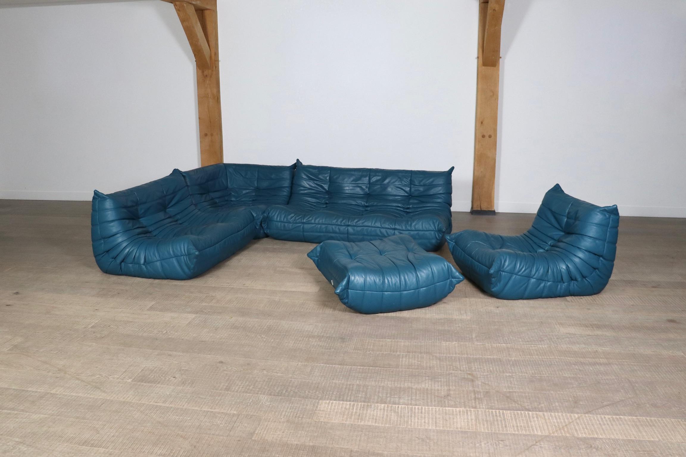 Late 20th Century Original Ligne Roset Togo Sofa Set In Blue Leather By Michel Ducaroy, 1970s For Sale