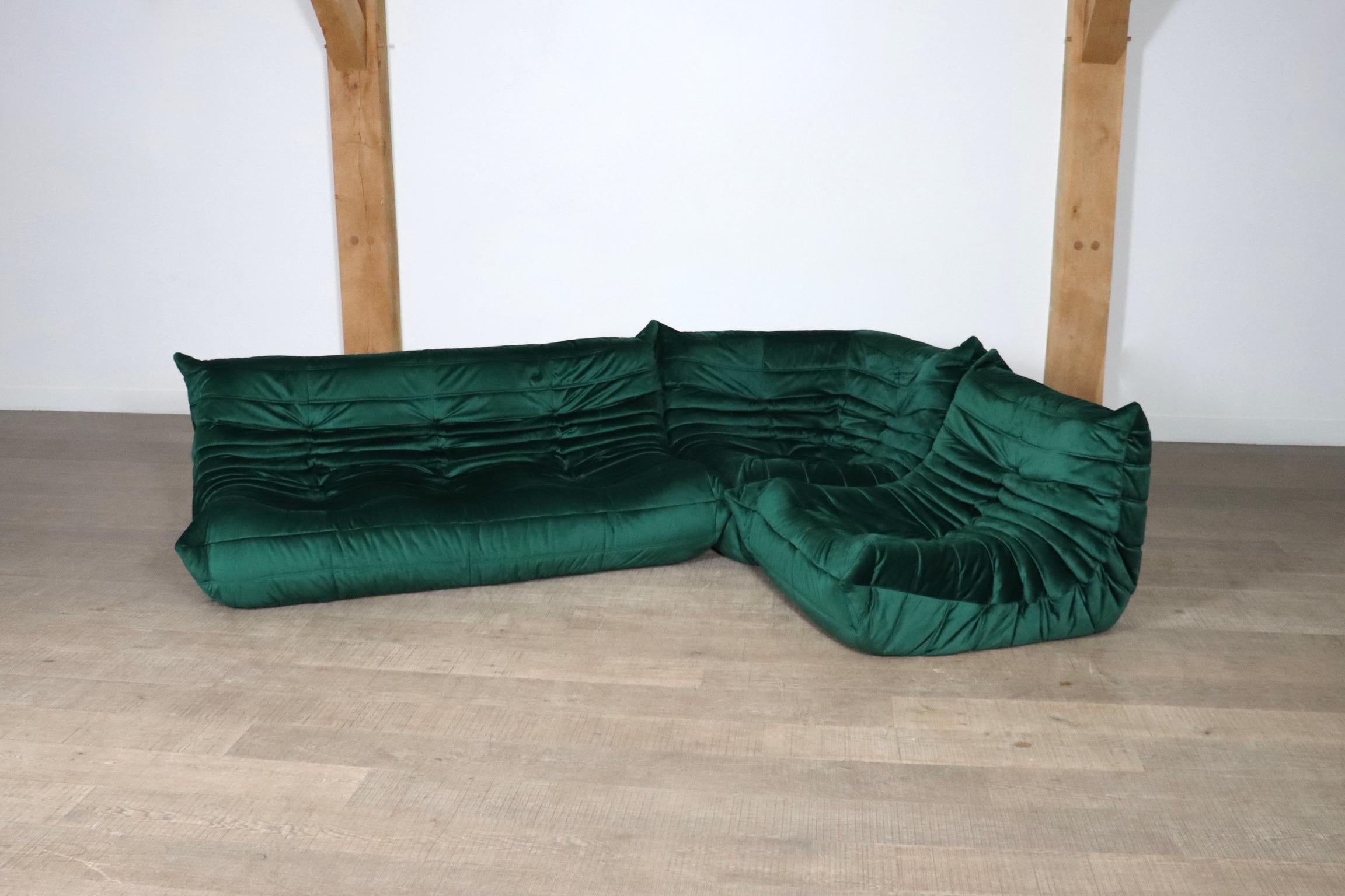 Original Ligne Roset Togo Sofa Set In Emerald Green Velvet By Michel Ducaroy 3