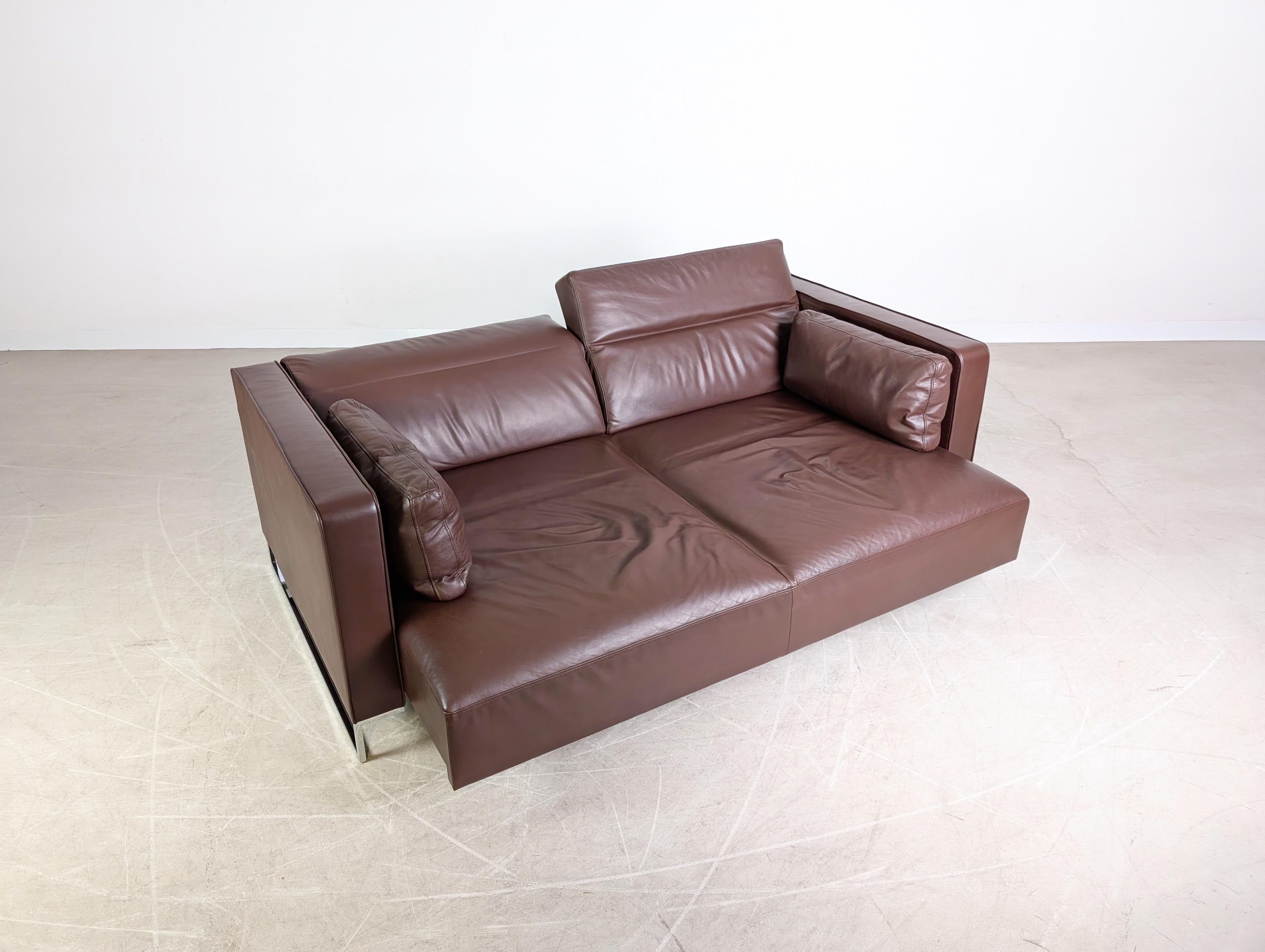 Original Ligne Roset Zweisitzer Sofa Design Couch Urbani Leder braun en venta 4